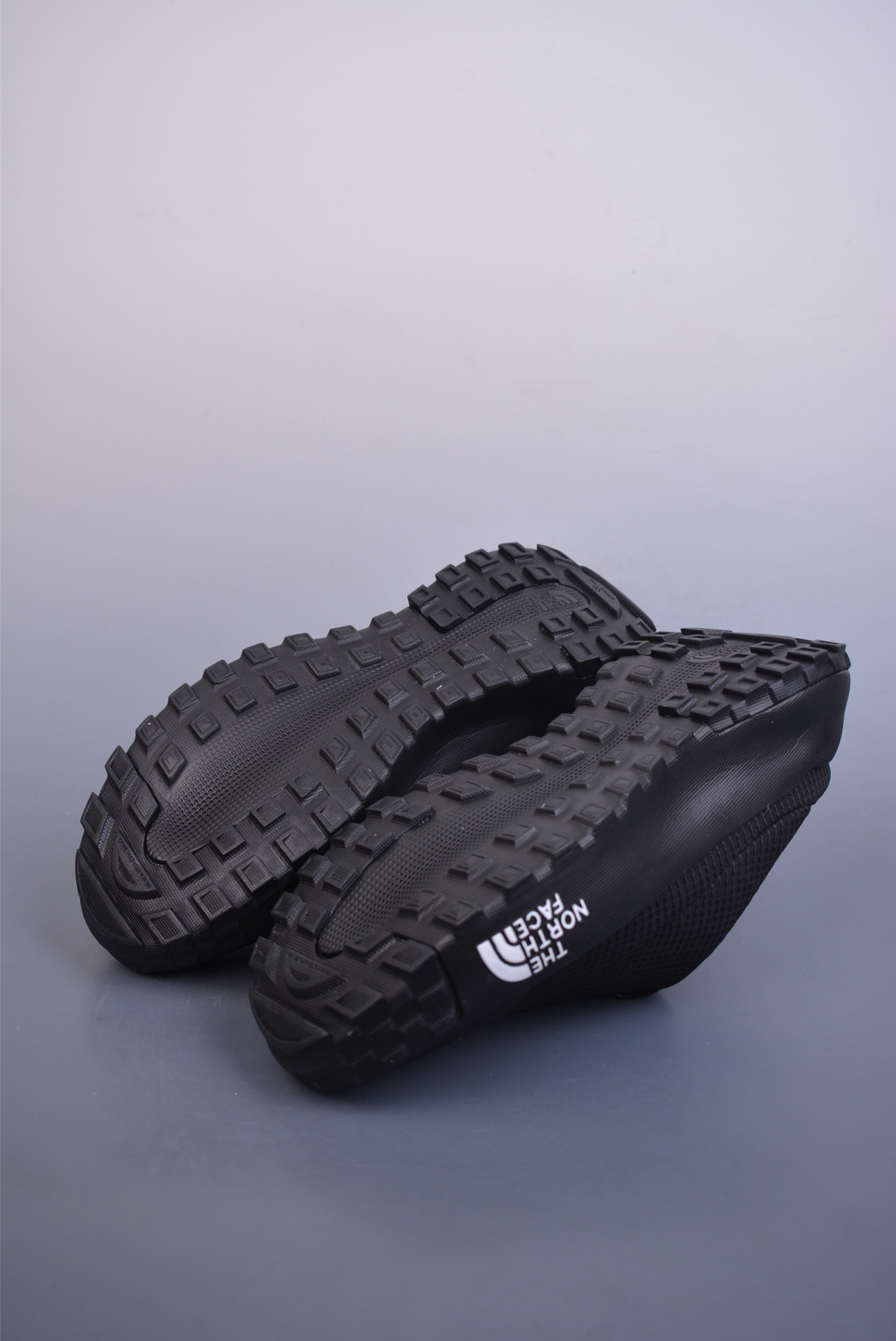 180  THE W NEVER STOP MULE 北面舒适百搭防滑耐磨低帮生活休闲鞋  NFOA8A92KX75