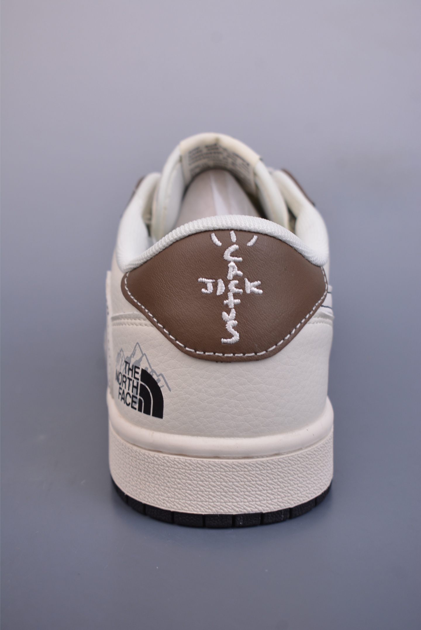 280  Fragment x Travis Scott x 北面 Air Jordan 1 Low 三方联名倒钩 XS6089-512