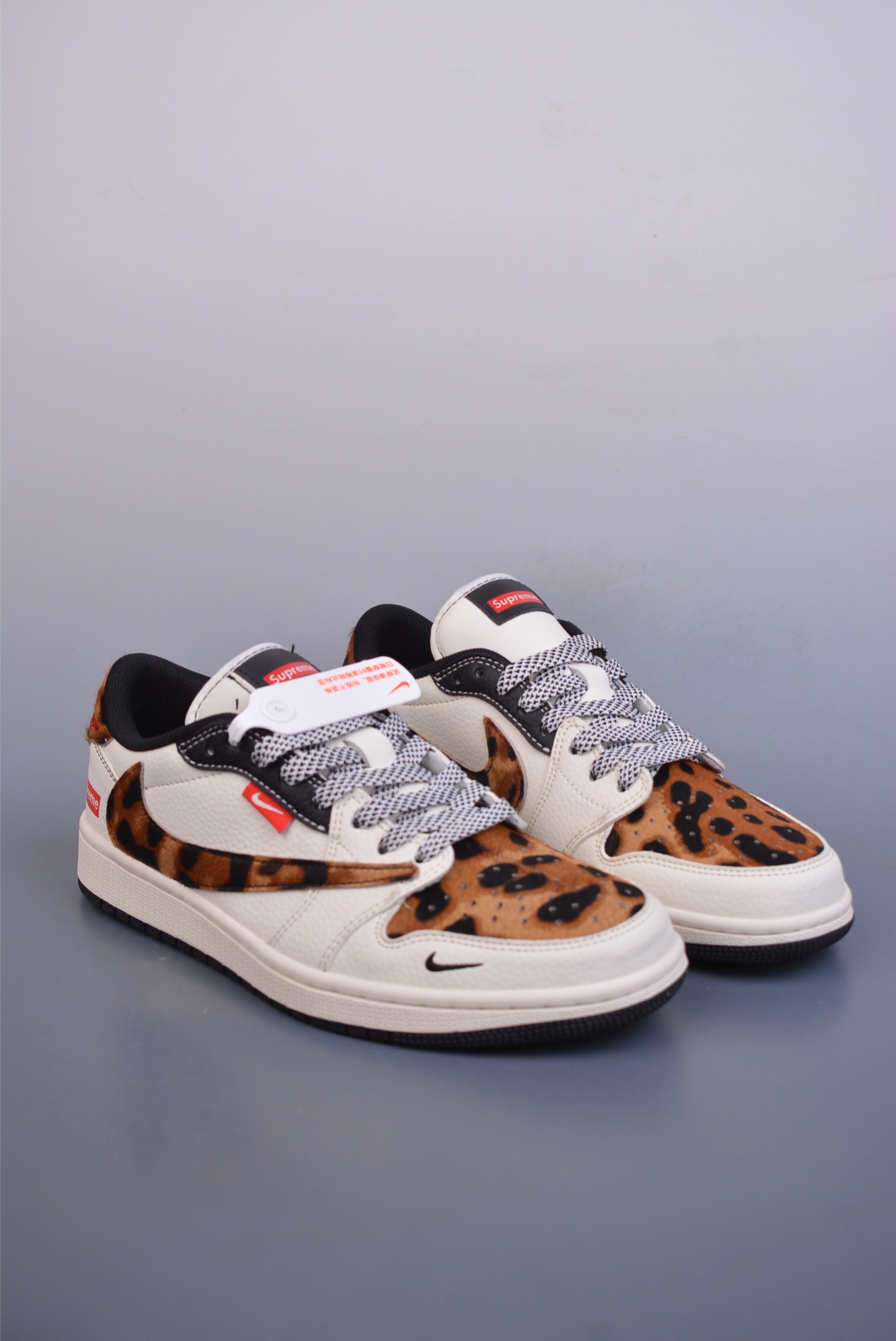 280  Fragment x Travis Scott x Supreme Air Jordan 1 Low 三方联名倒钩   JJ2508-555