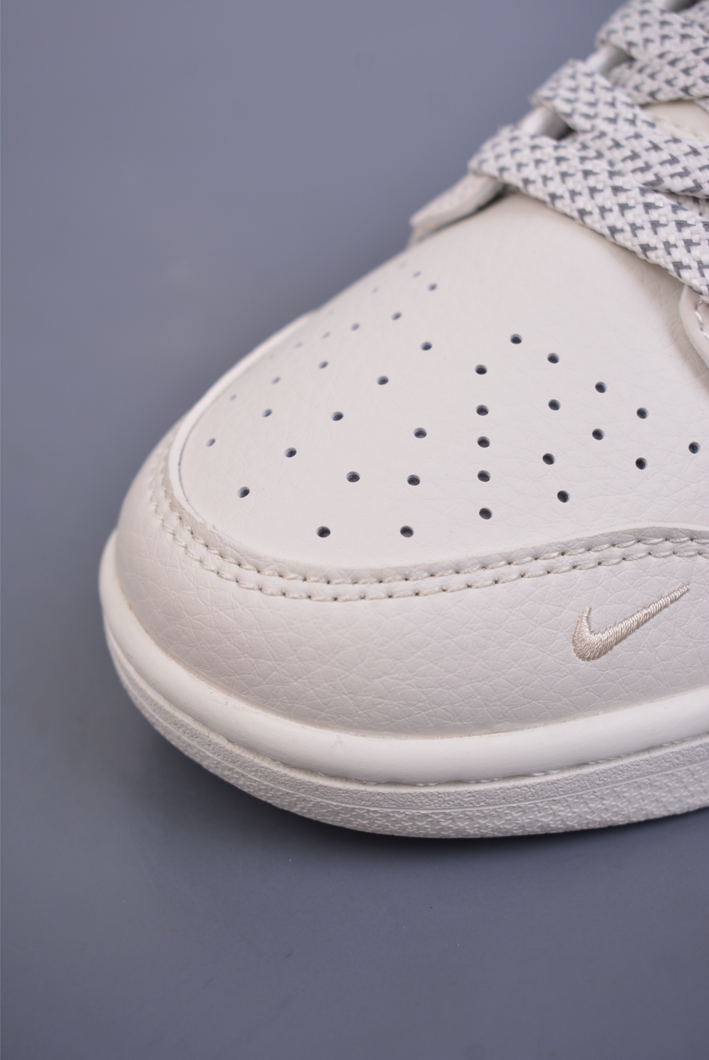 280  Nike SB Dunk Low 斯图西联名 解构抽绳鞋带  SJ2068-281