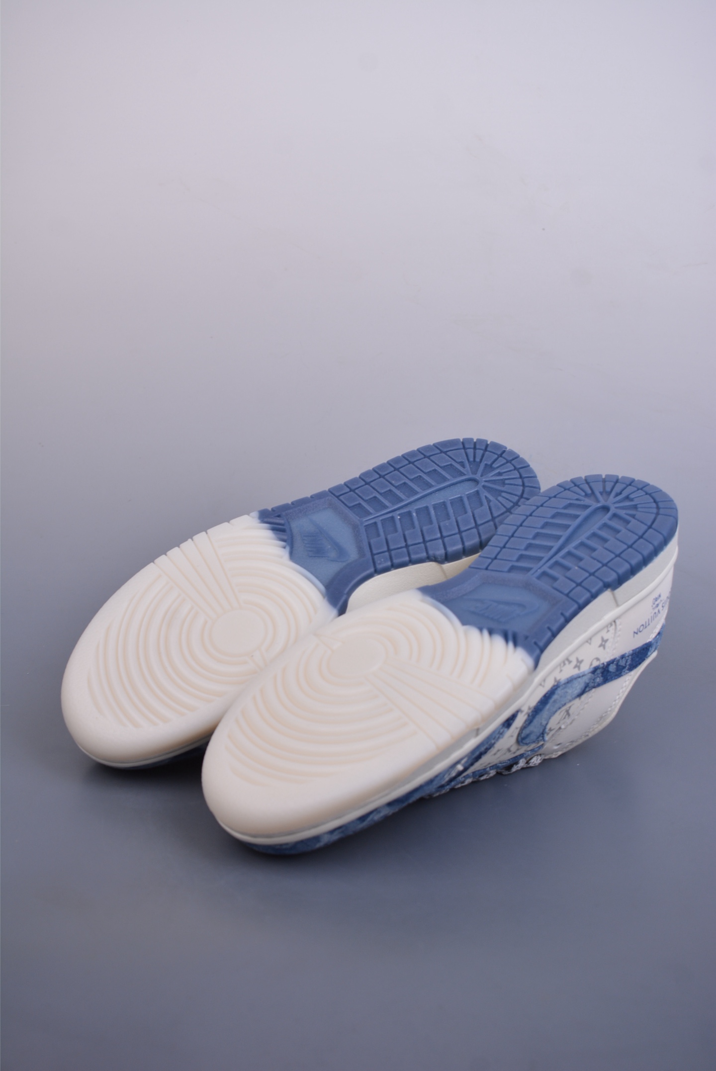 280  Nike SB Dunk Low LV联名 解构抽绳鞋带  CH8311-287
