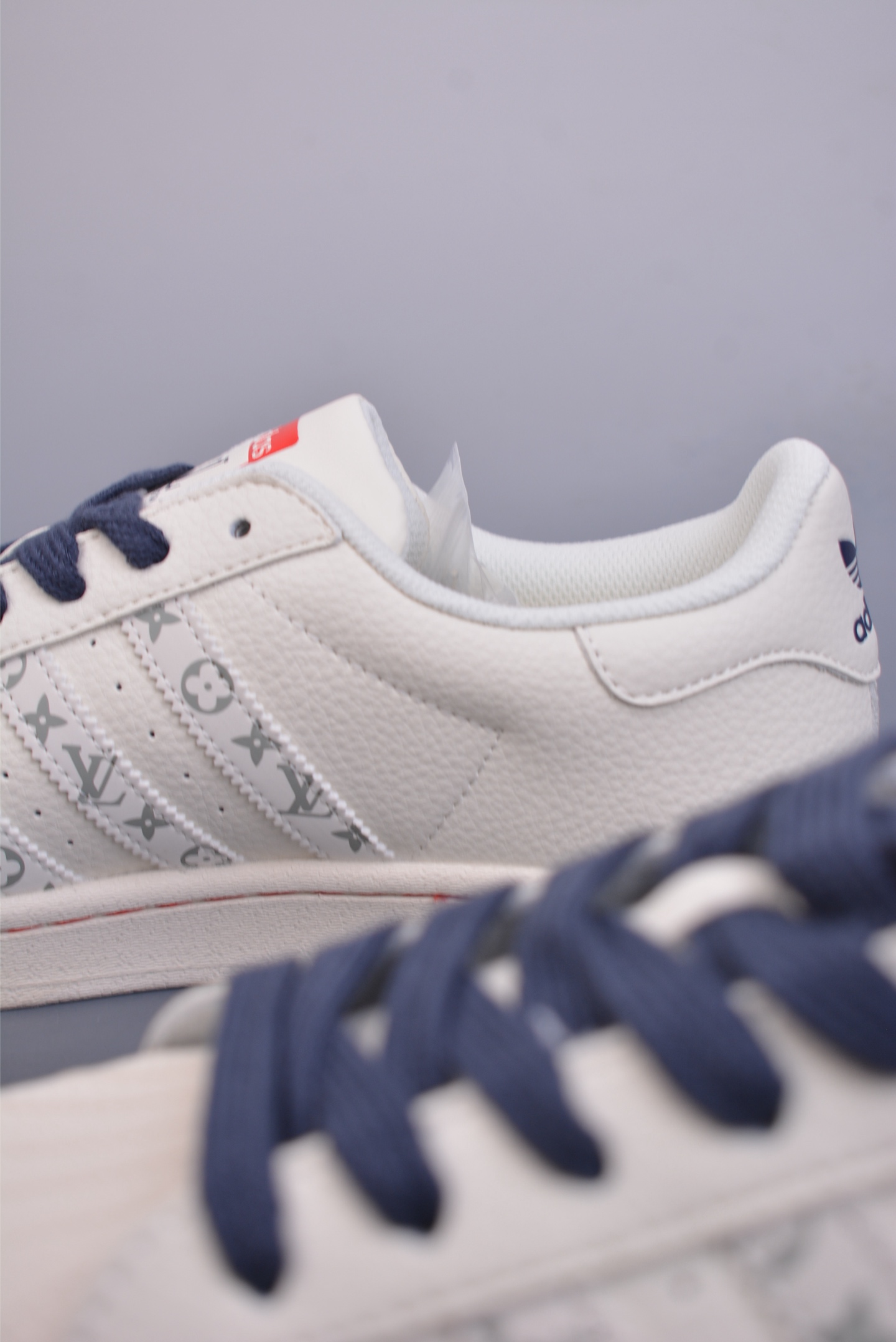 220  Adidas Originals Superstar  2025全新版本 贝壳头斯图西联名  SD680233