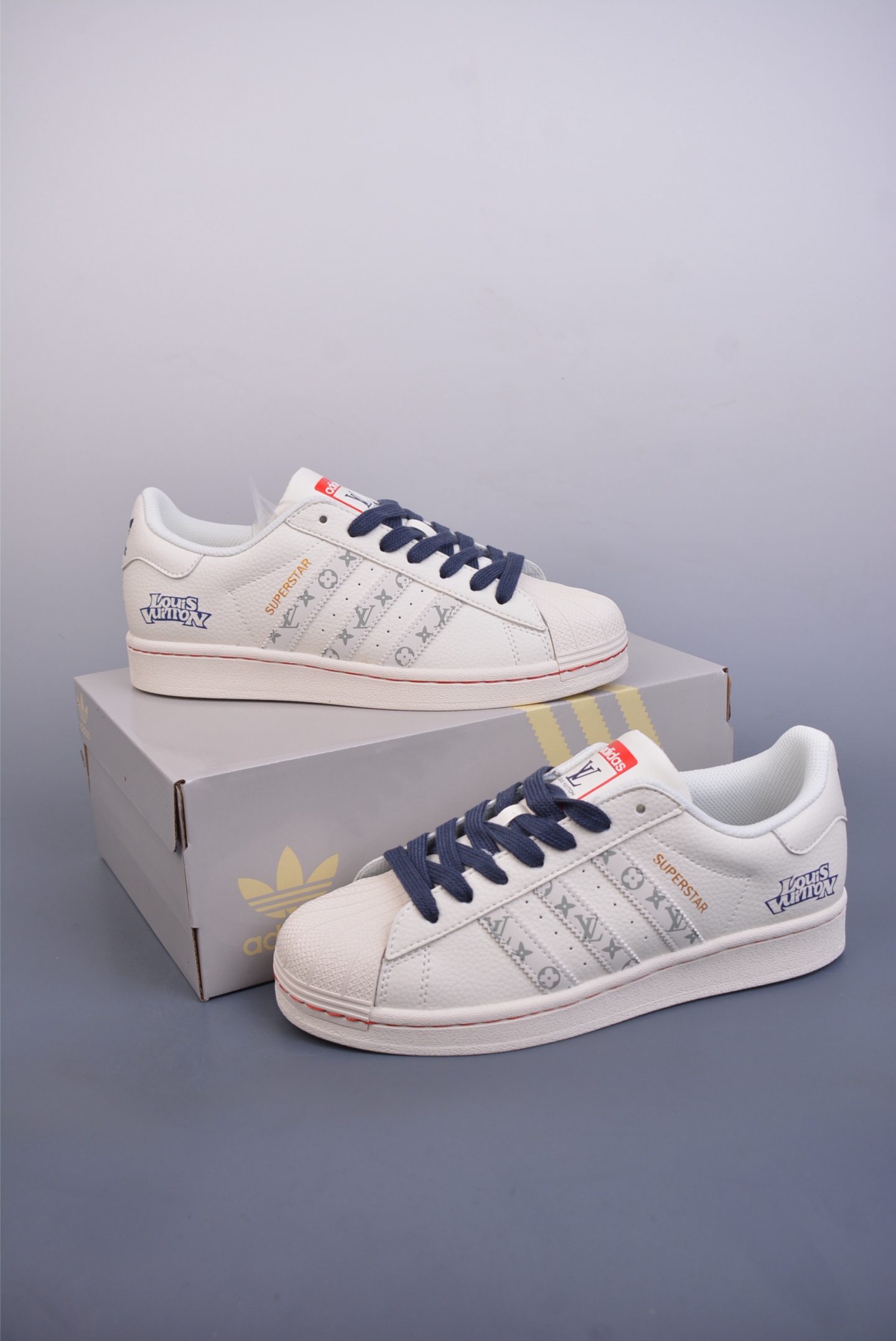 220  Adidas Originals Superstar  2025全新版本 贝壳头斯图西联名  SD680233