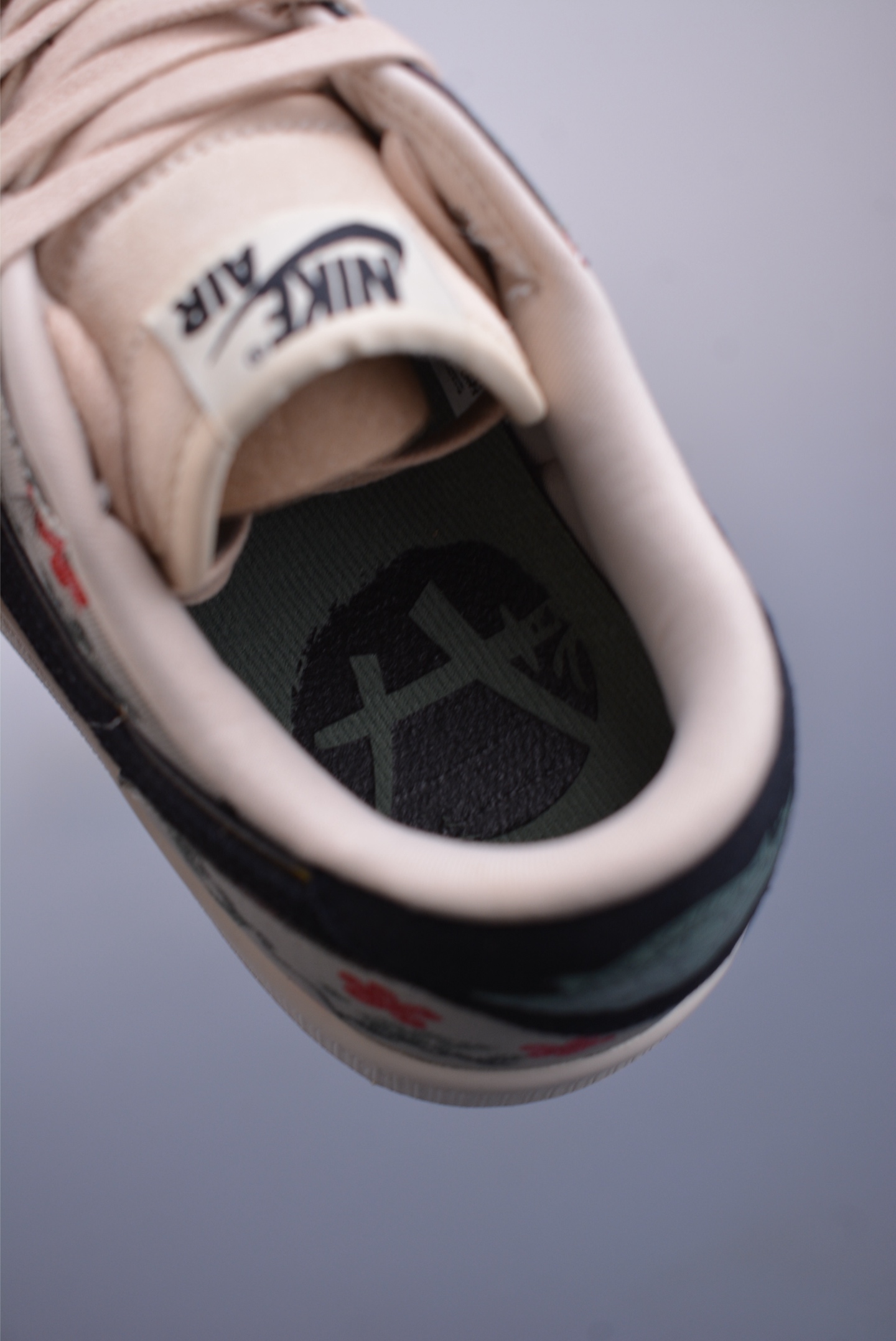 200  Air Jordan 1 Low 花卉 AJ1乔1低帮休闲板鞋 HV8293-100