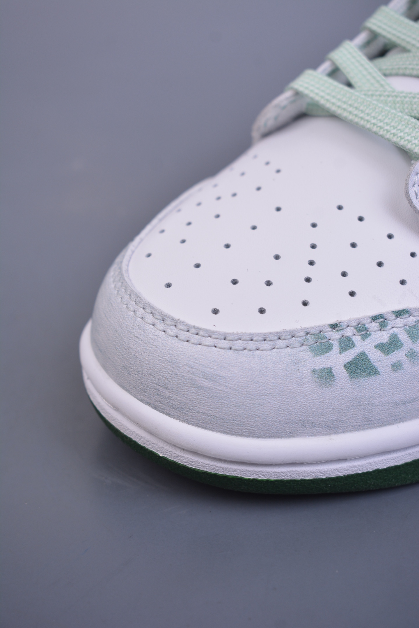 Nike SB Dunk Low 蛇年限定 DD1391-101