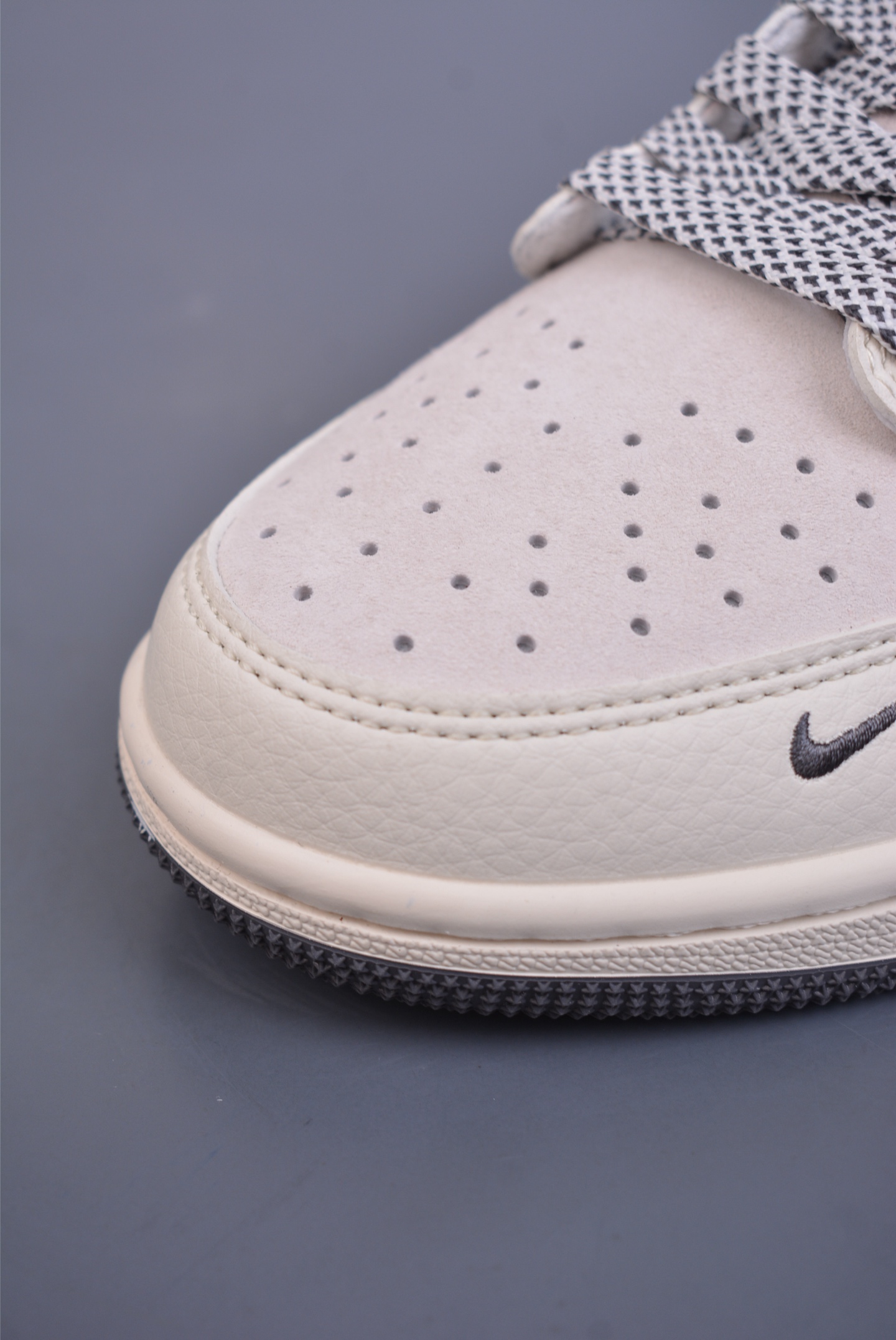 280  Fragment x Travis Scott x Gucci Air Jordan 1 Low 三方联名倒钩  XS3086-012