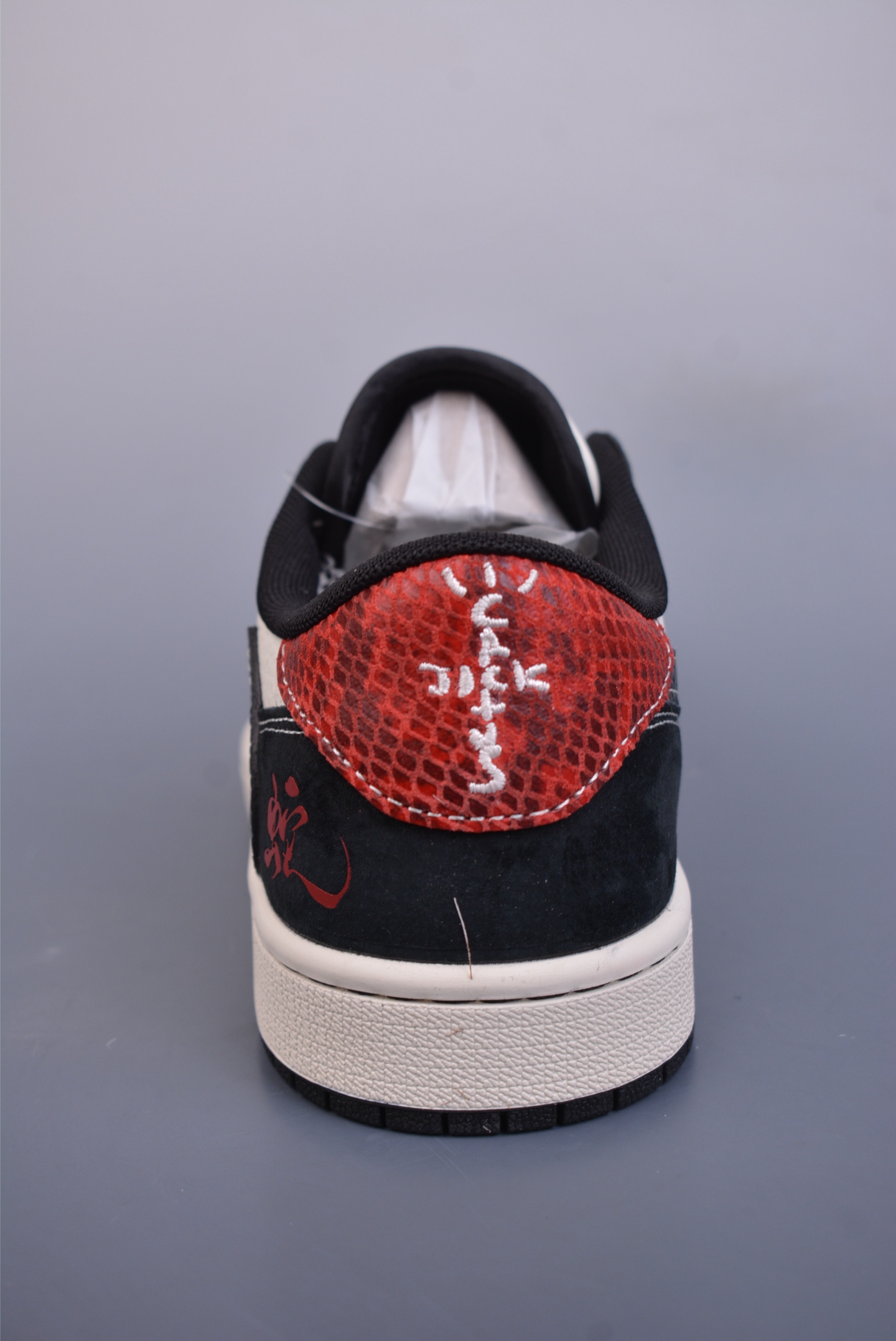 280  Fragment x Travis Scott x 蛇年限定 Air Jordan 1 Low 三方联名倒钩  YX5066-306