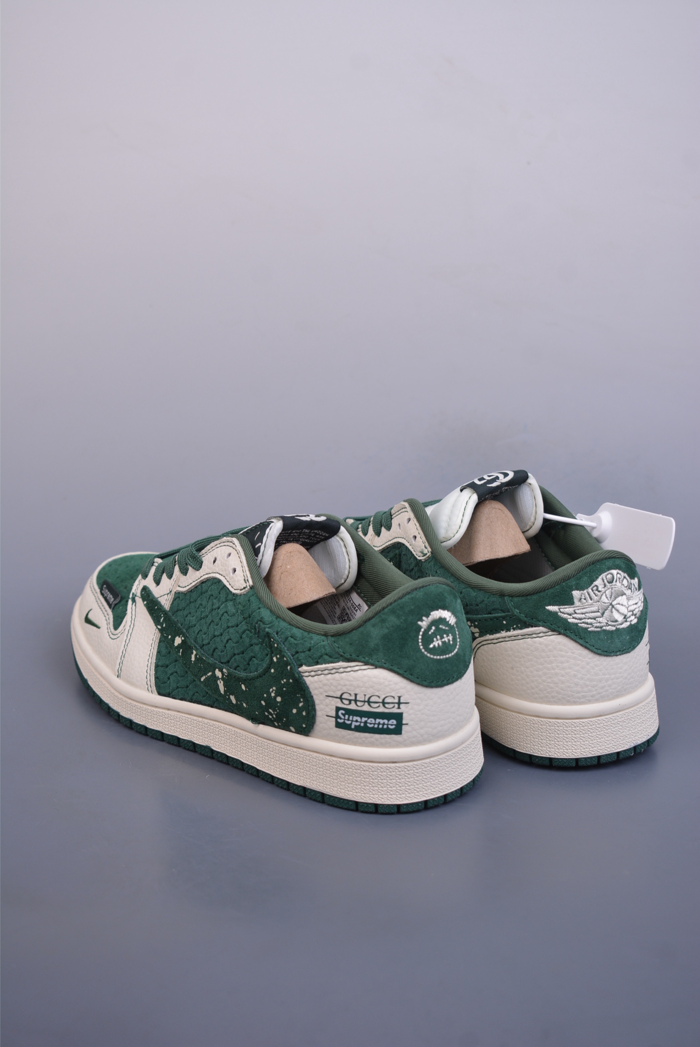 280  Fragment x Travis Scott x Supreme Air Jordan 1 Low 三方联名倒钩   XS2024-008