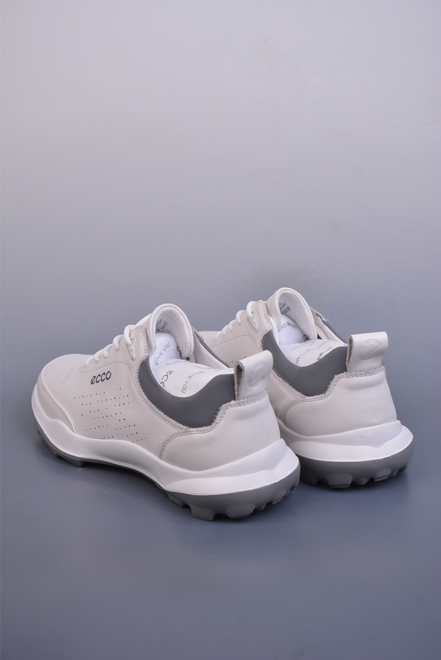 300  ECCO爱步新款户外鞋缓震耐磨越野跑鞋 男健步BIOMC系列   870909