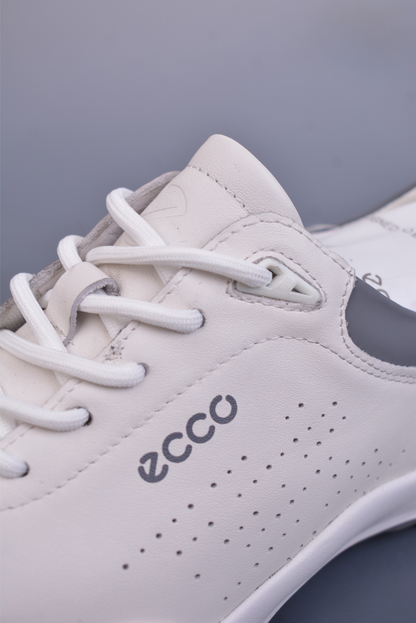 300  ECCO爱步新款户外鞋缓震耐磨越野跑鞋 男健步BIOMC系列   870909