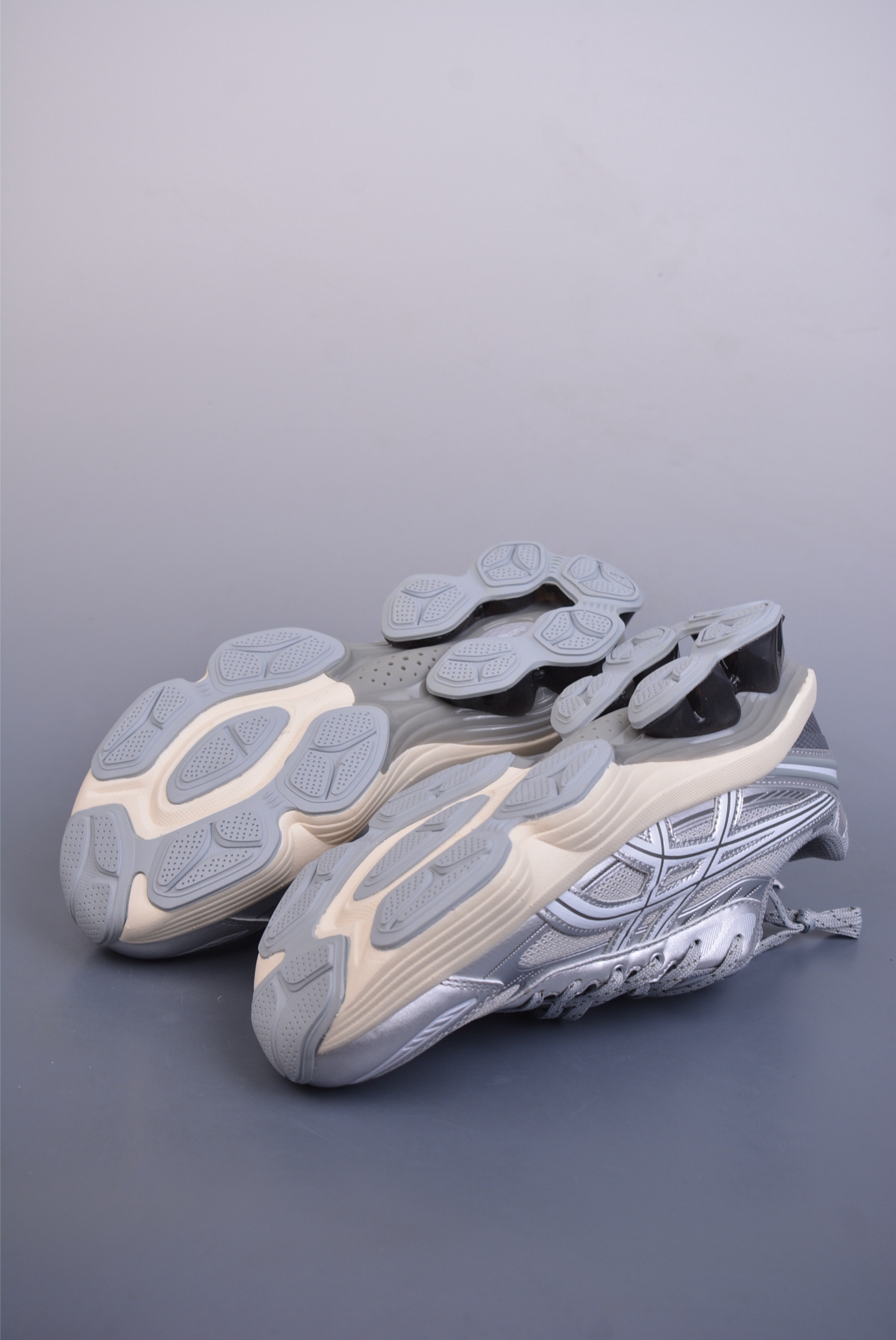 Asics Gel-Kinetic Fluent 纯原版本 亚瑟士运动休闲透气专业跑鞋 1203A591-101