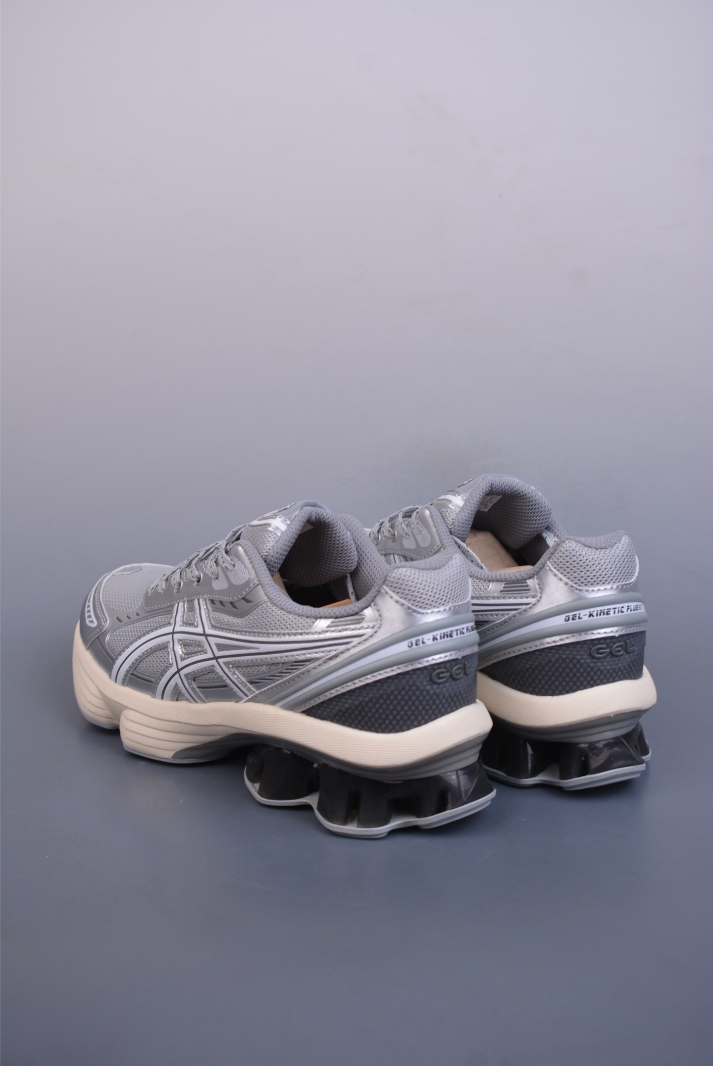 Asics Gel-Kinetic Fluent 纯原版本 亚瑟士运动休闲透气专业跑鞋 1203A591-101