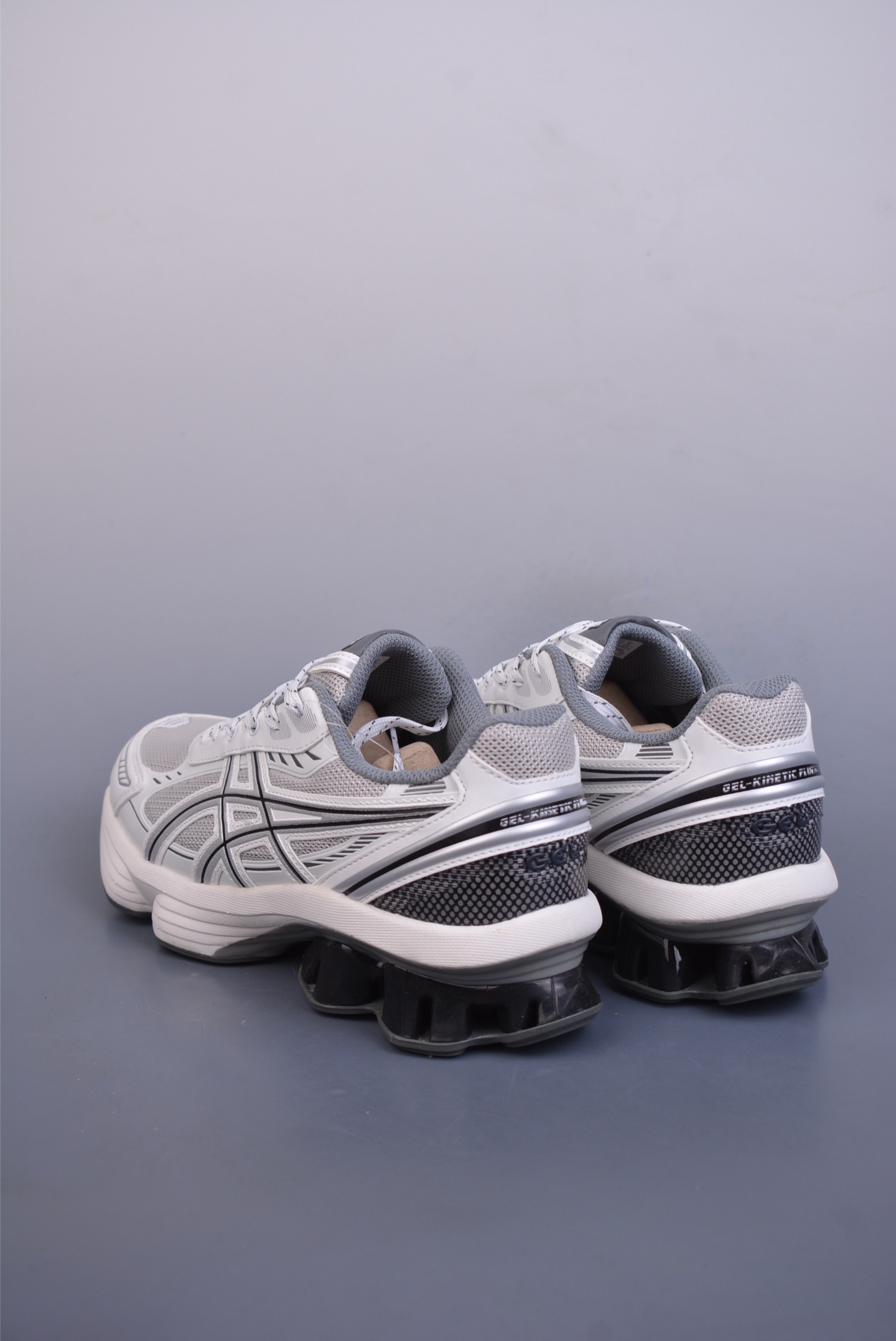 260 Asics Gel-Kinetic Fluent 纯原版本 亚瑟士运动休闲透气专业跑鞋 1203A591-021