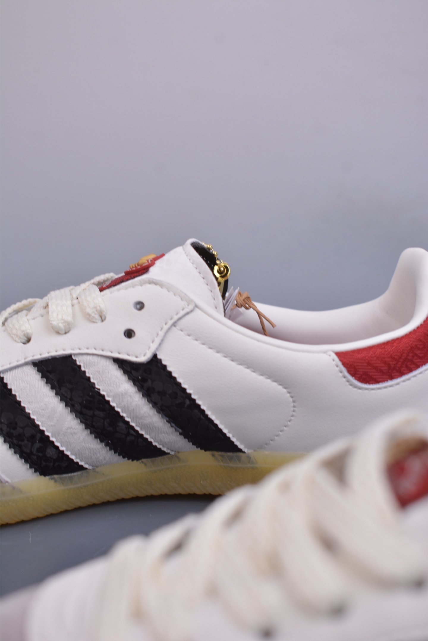 180 Adidas Samba 蛇年限定 复古桑巴板鞋 JQ5976