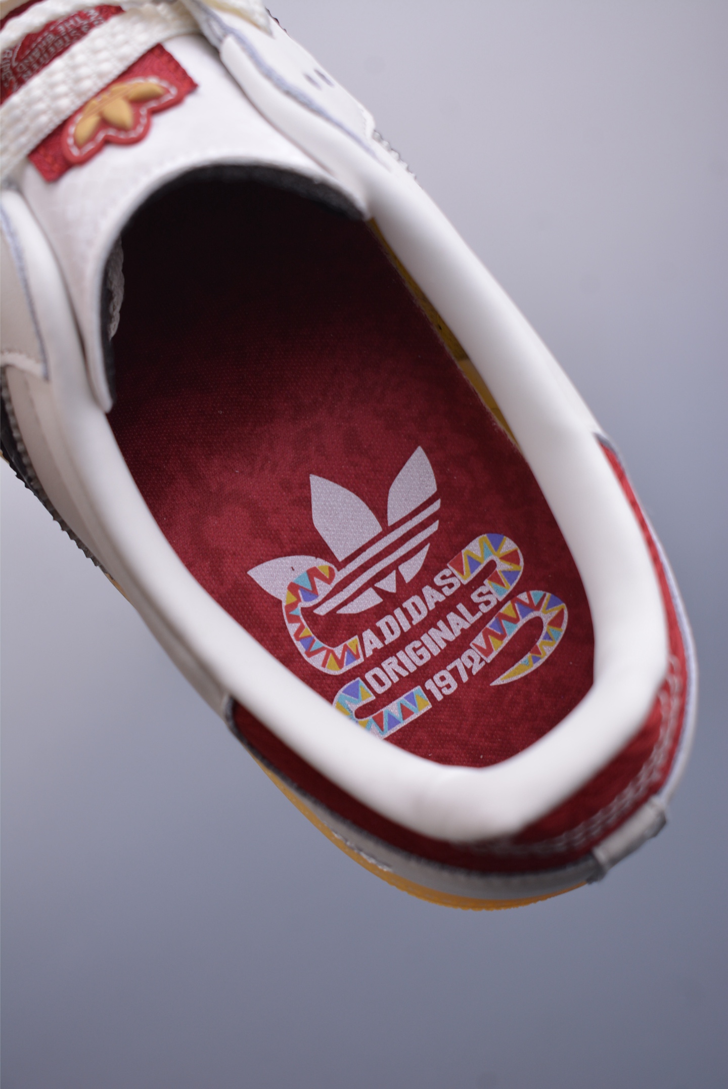 180 Adidas Samba 蛇年限定 复古桑巴板鞋 JQ5976