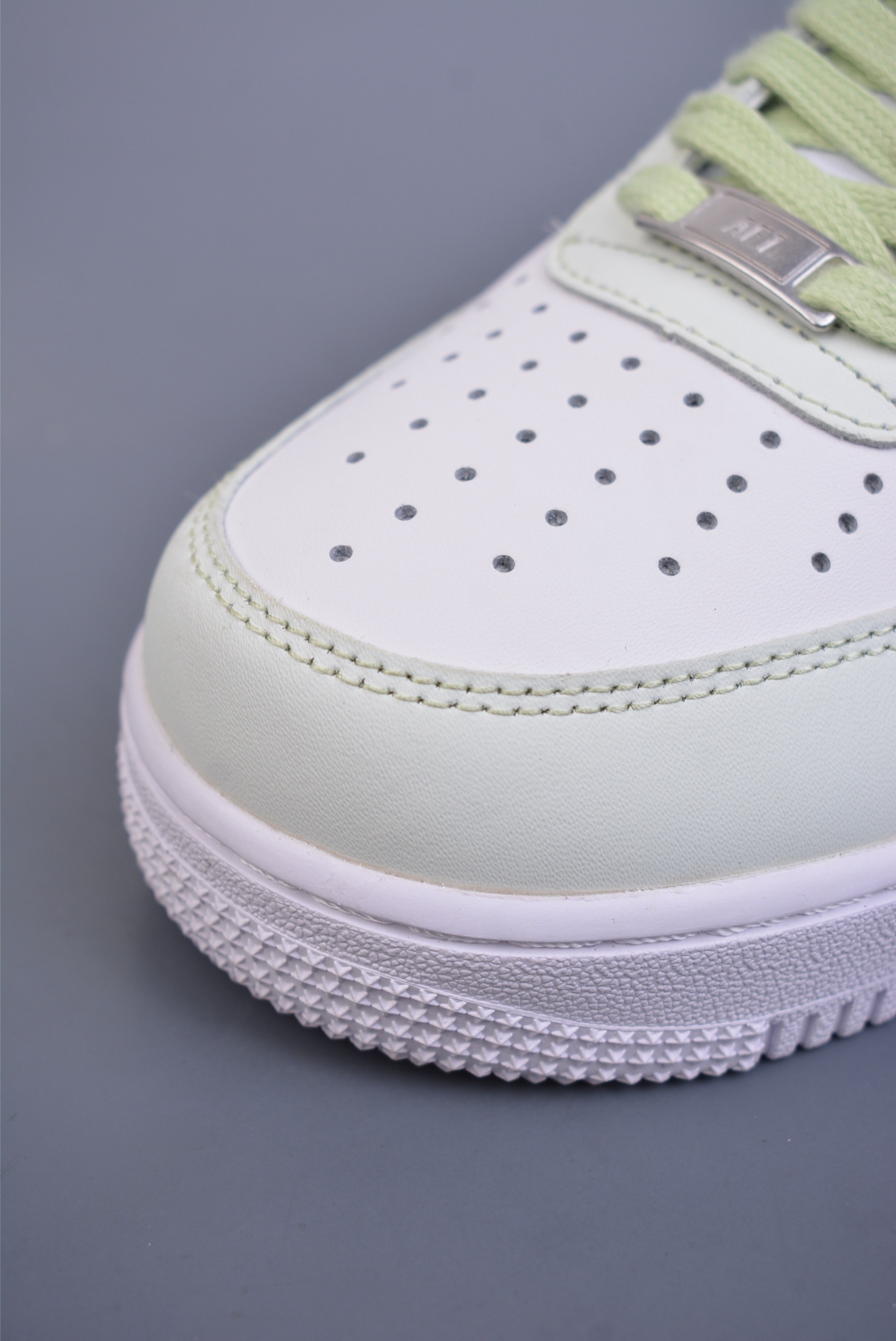 200 Nike Air Force 1 Low 青苹果 DY8899-002