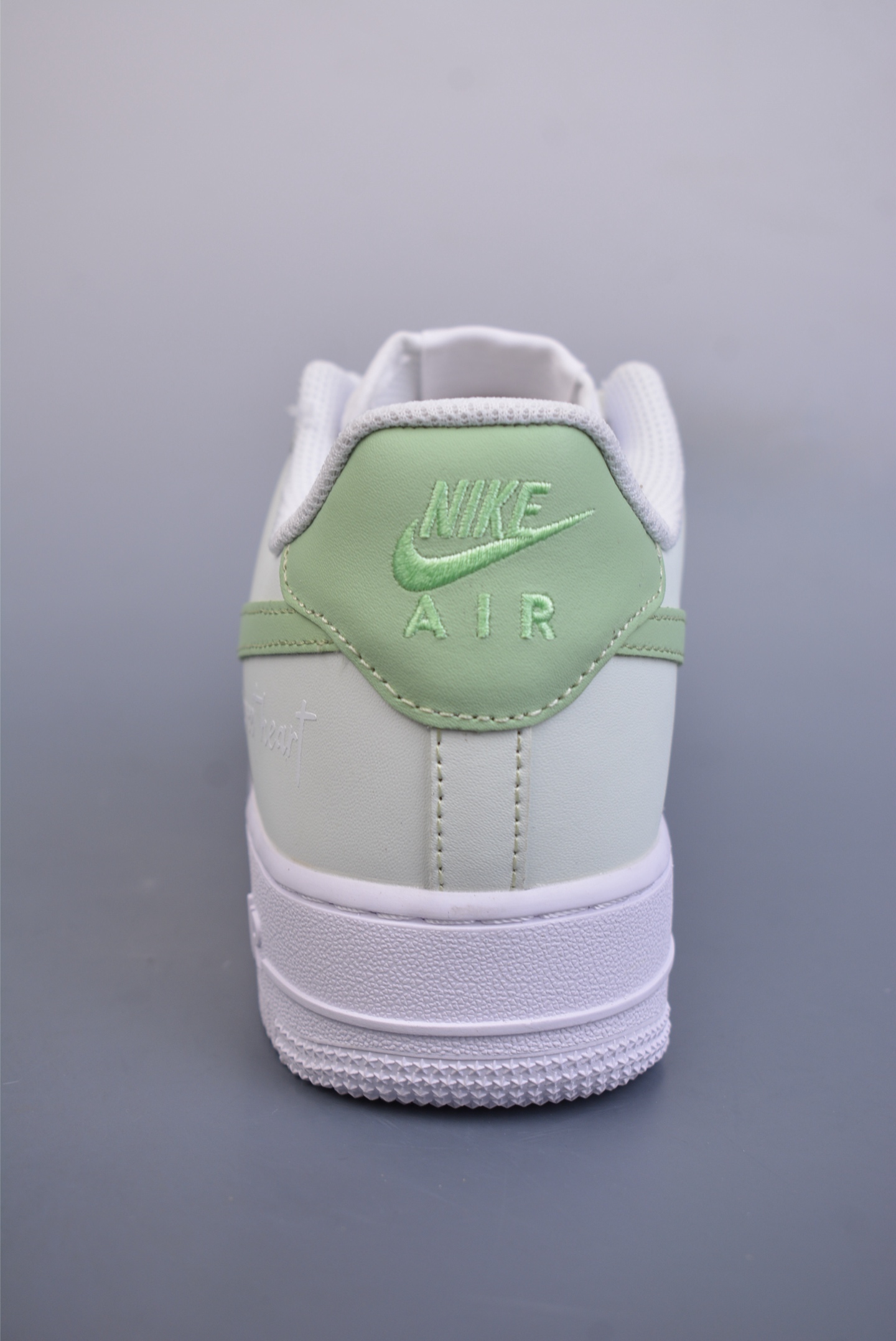 200 Nike Air Force 1 Low 青苹果 DY8899-002