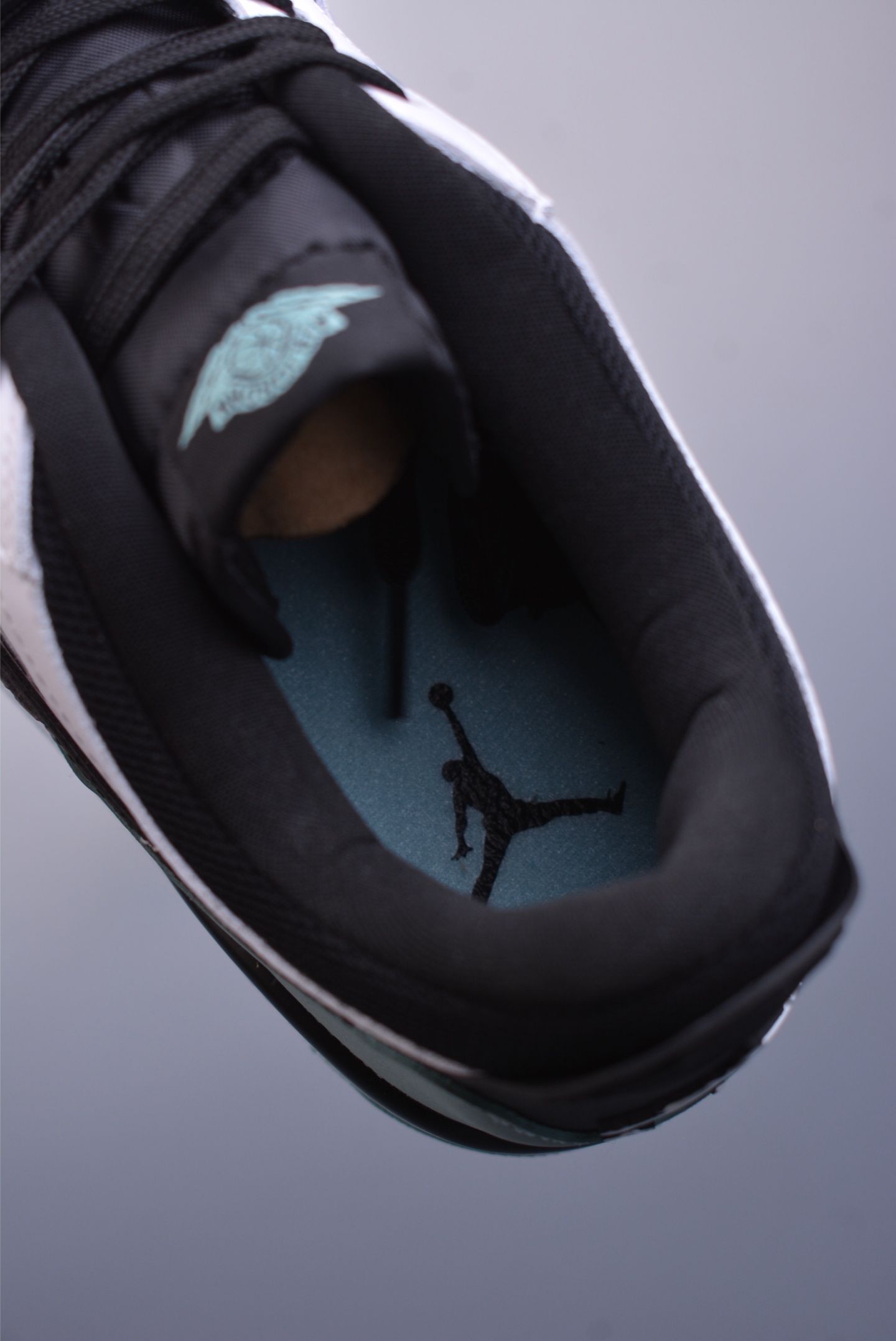 260  Air Jordan Legacy 312 ”嘟嘴熊猫” 星之禾  特殊手绘 CD7069-109
