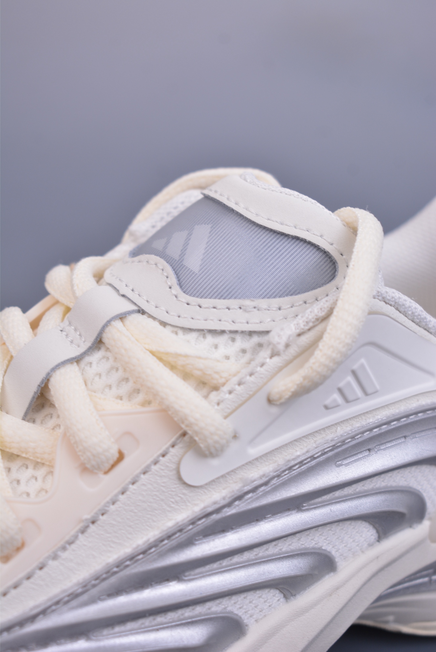 240  Adidas Vento XLG MTW 复古休闲老爹鞋   JR6390
