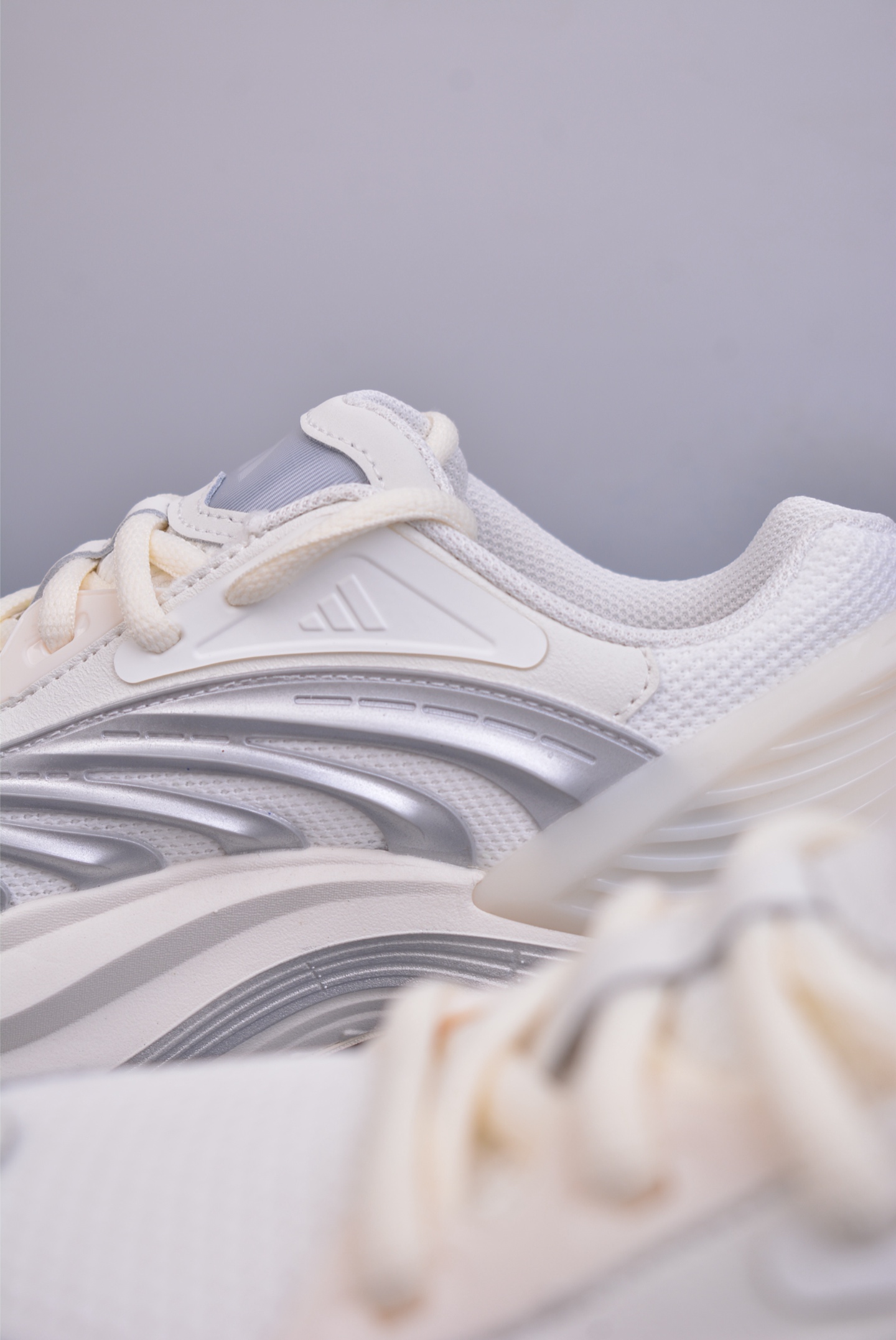 240  Adidas Vento XLG MTW 复古休闲老爹鞋   JR6390