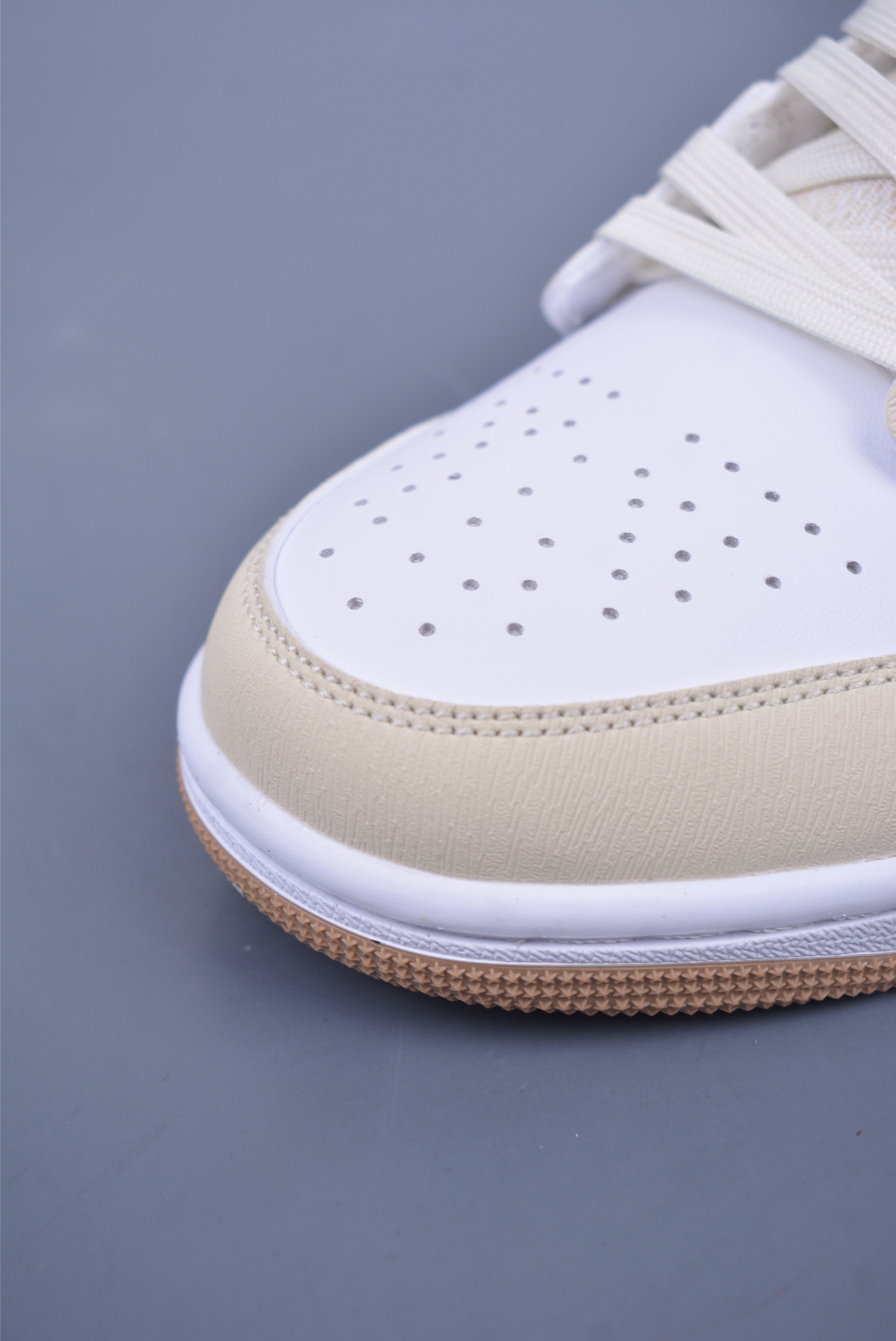 200  Air Jordan 1 Low 白黄紫刺绣 AJ1乔1低帮休闲板鞋  IB8861-151