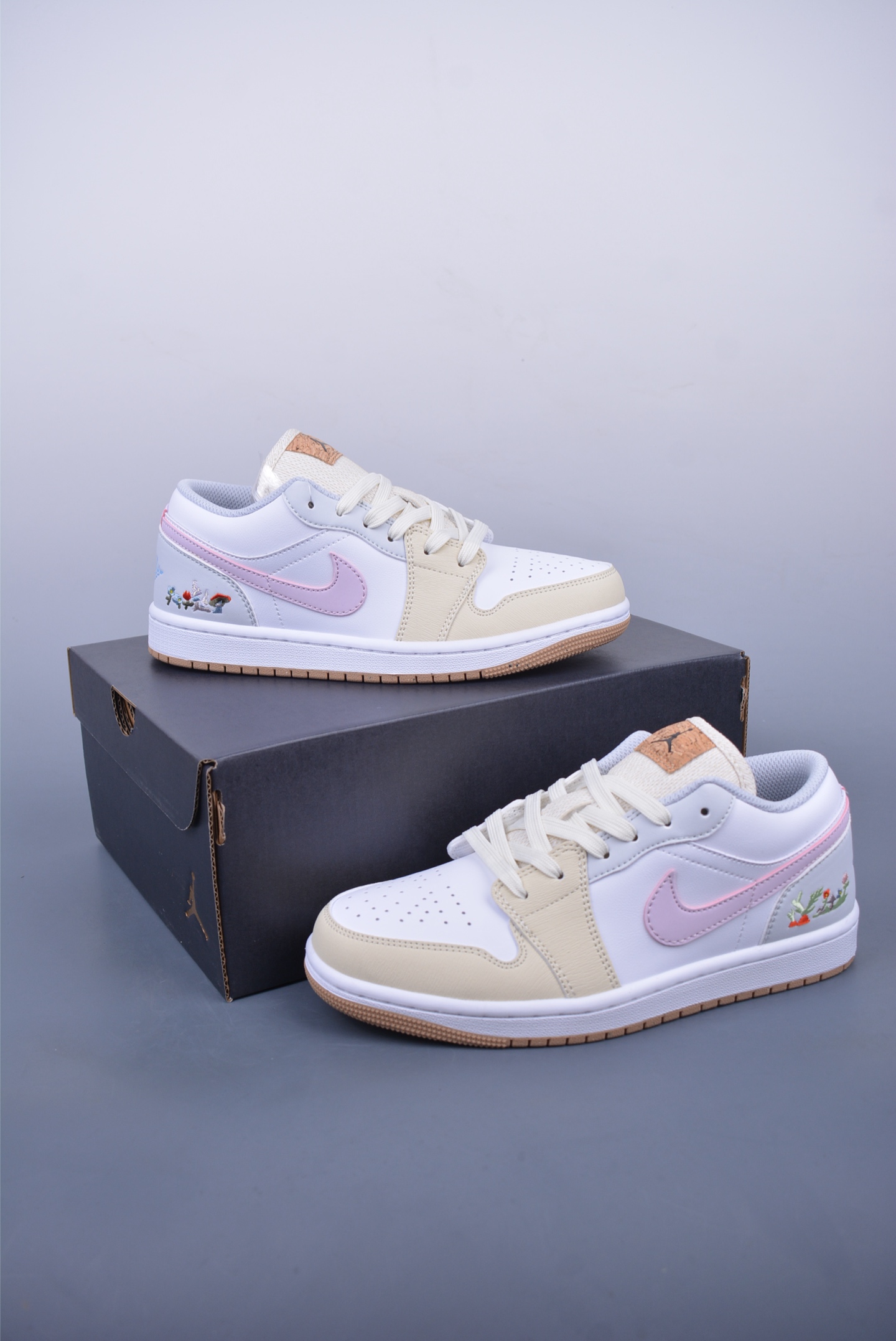 200  Air Jordan 1 Low 白黄紫刺绣 AJ1乔1低帮休闲板鞋  IB8861-151