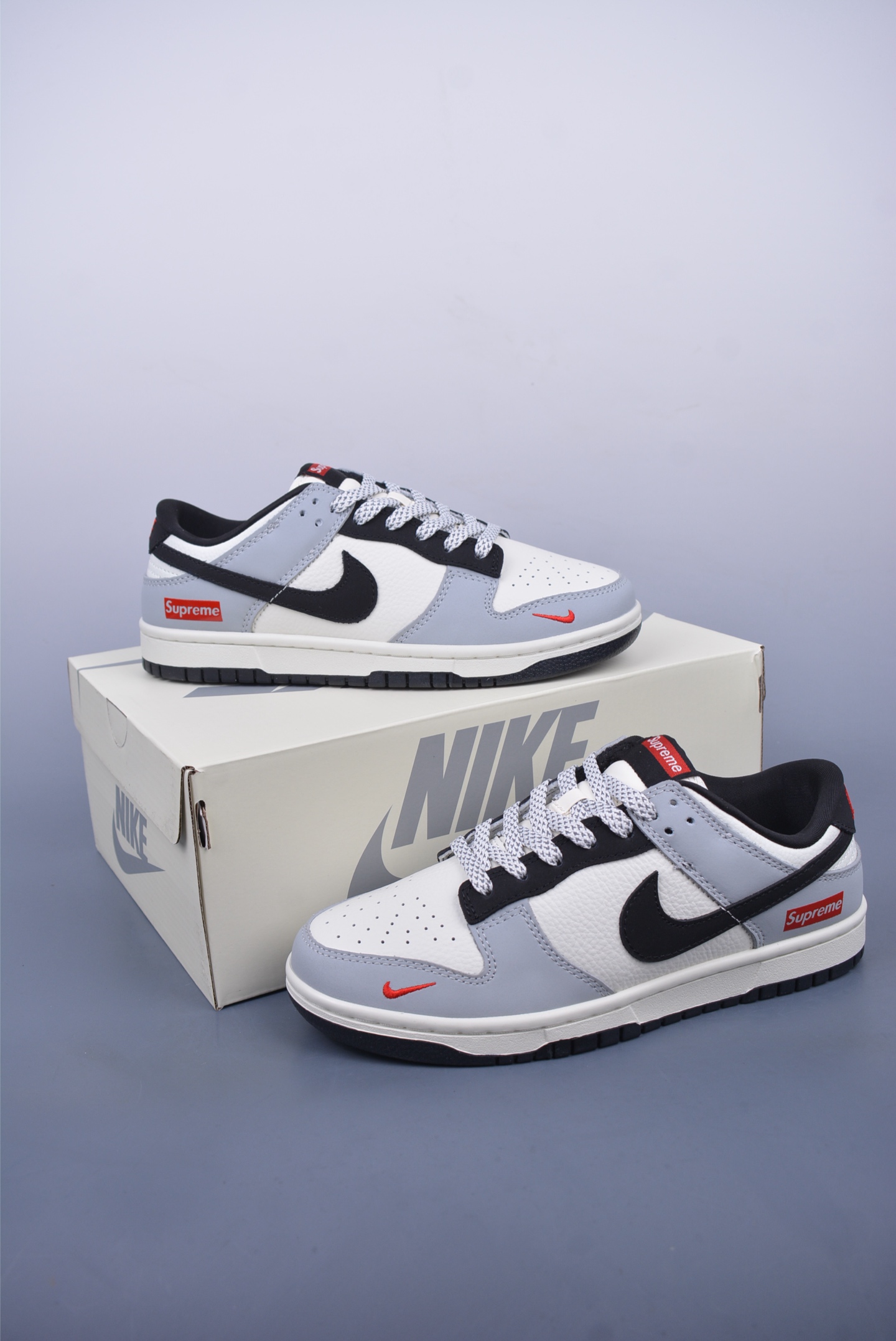 260  Nike SB Dunk Low Supreme联名  XY2026-152