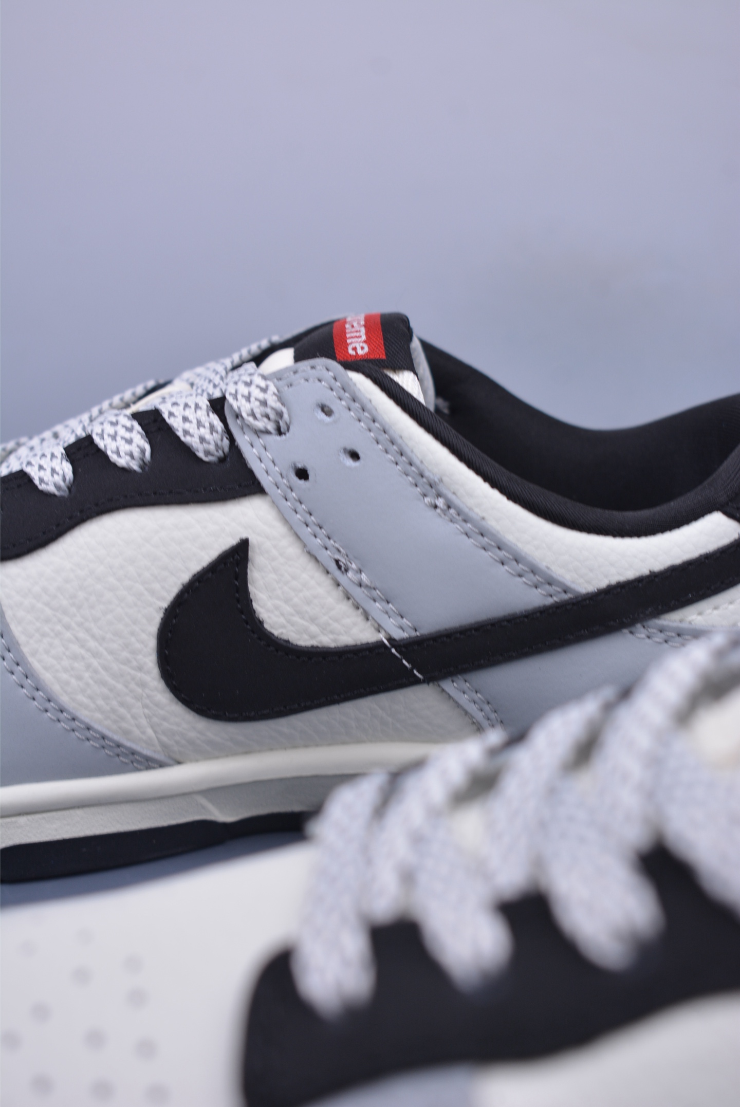 260  Nike SB Dunk Low Supreme联名  XY2026-152