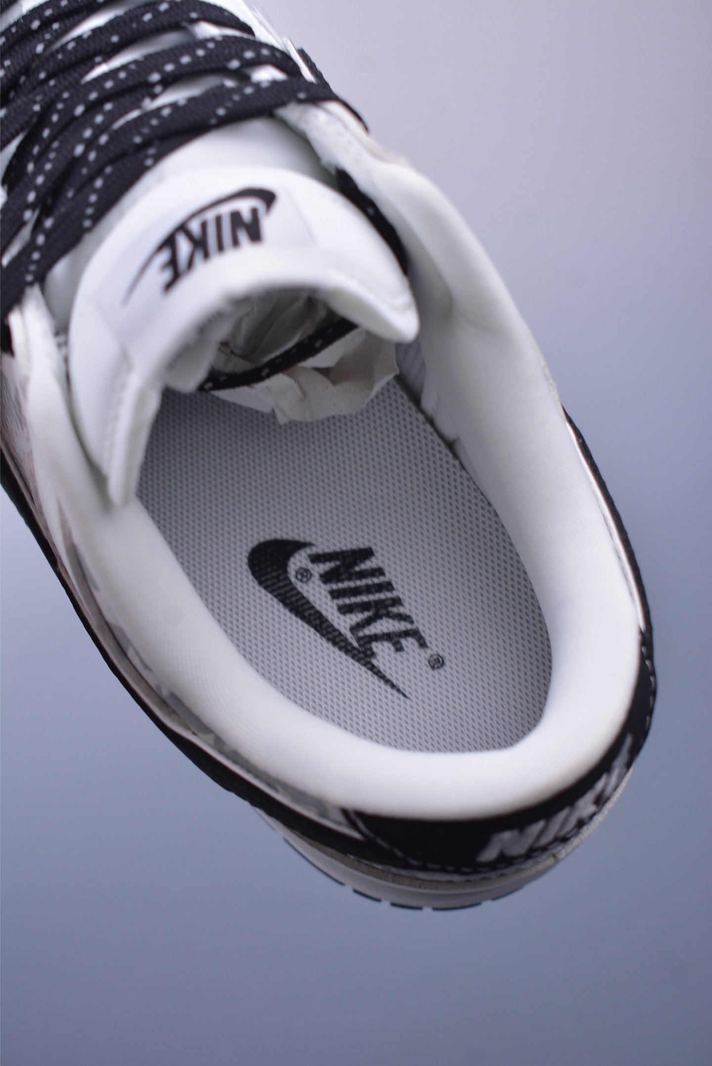 280  Nike SB Dunk Low 猿人头联名   CS1688-104