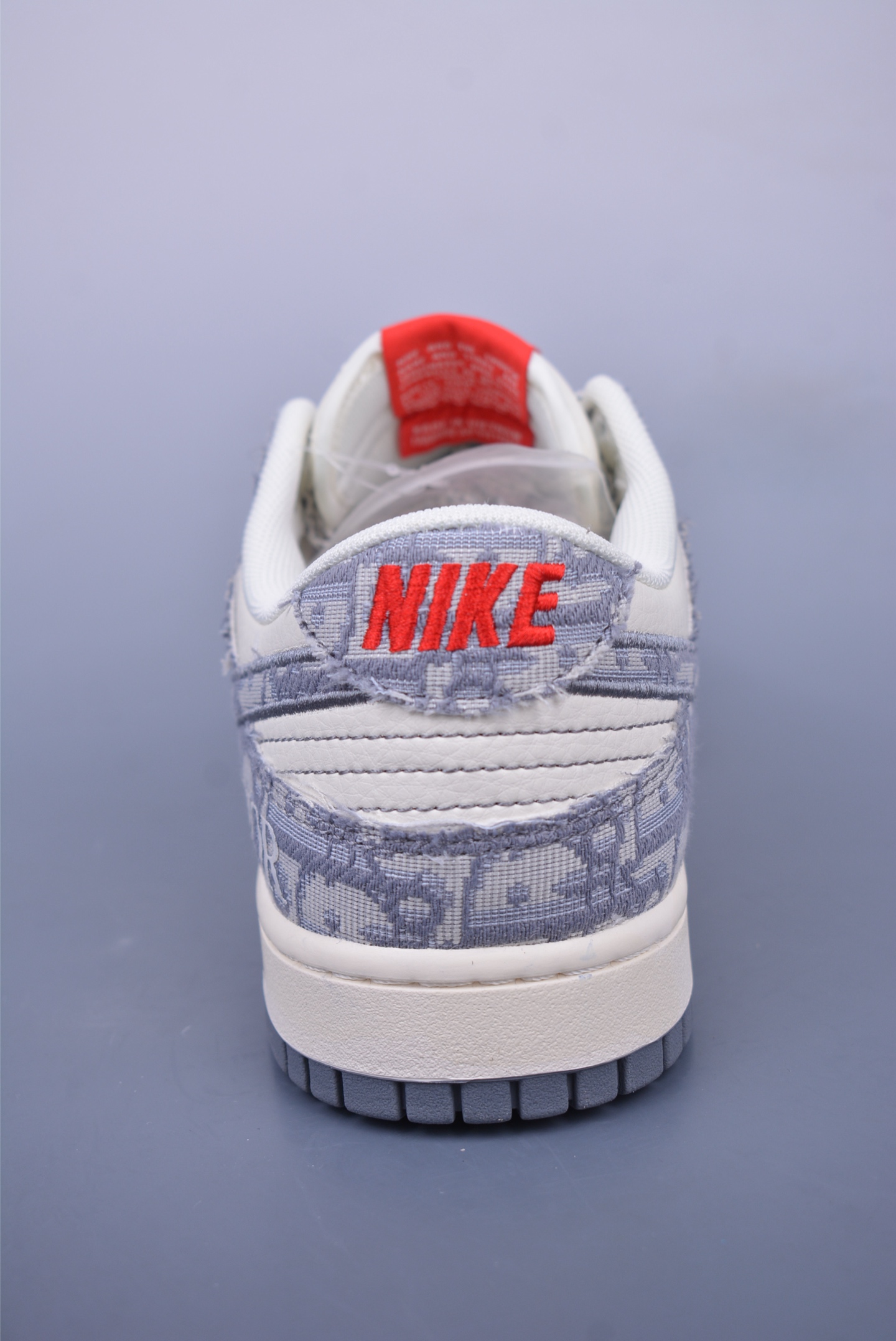 280  Nike SB Dunk LowDior联名   SJ0558-013