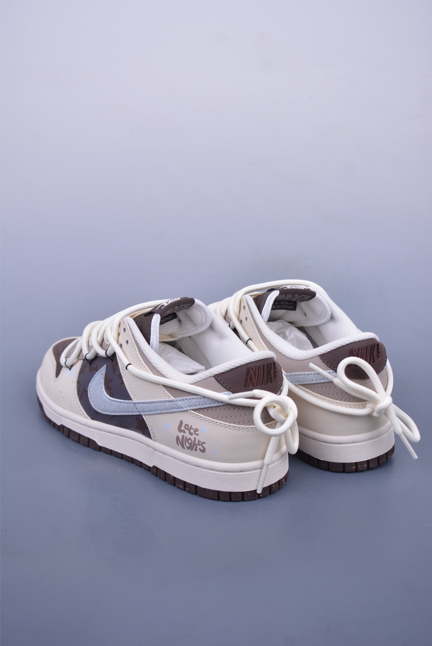 280天  Nike SB Dunk Low 复古星潮 解构抽绳鞋带  HF4292-100