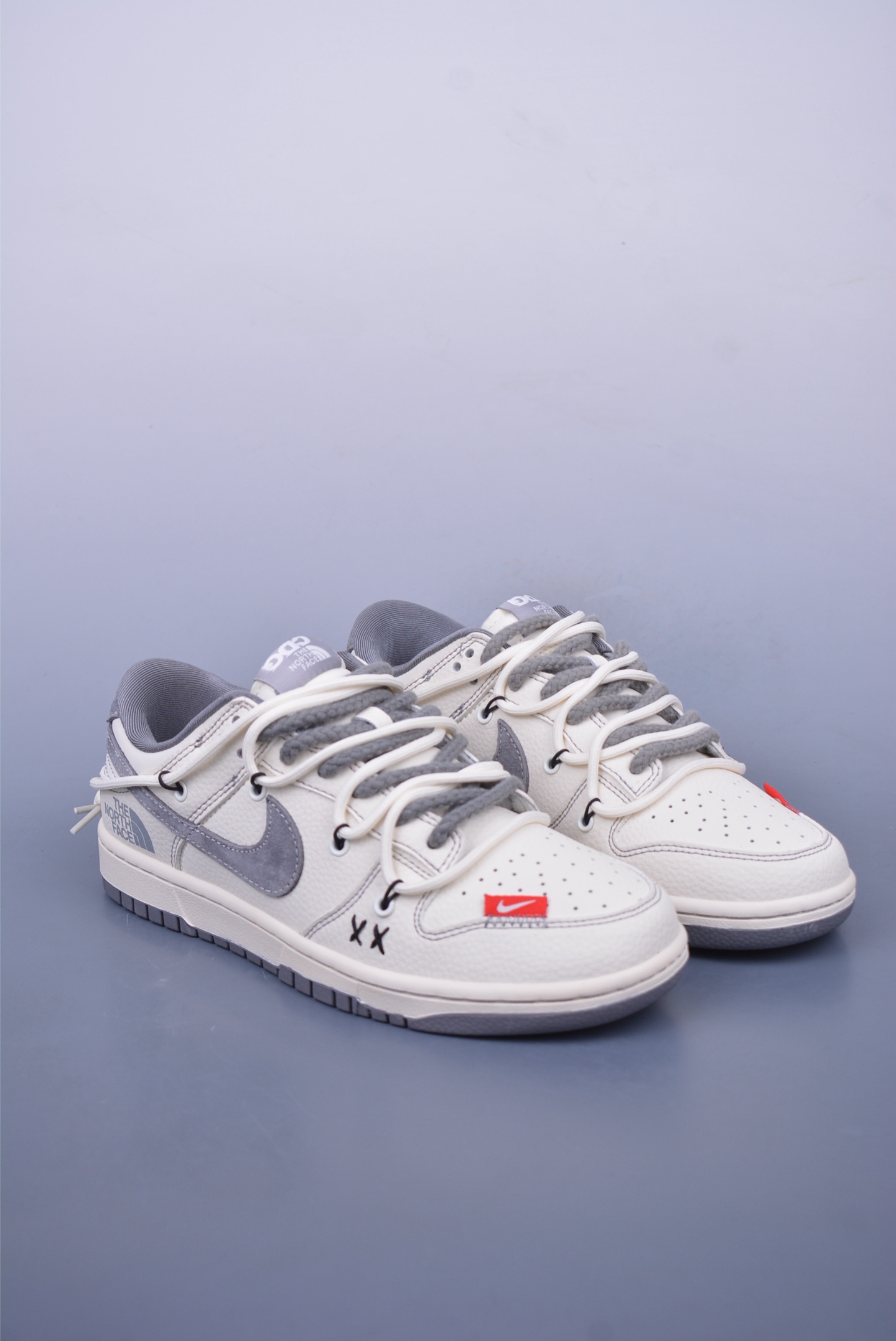 300  Nike SB Dunk Low 北面联名 解构抽绳鞋带  YX5066-285