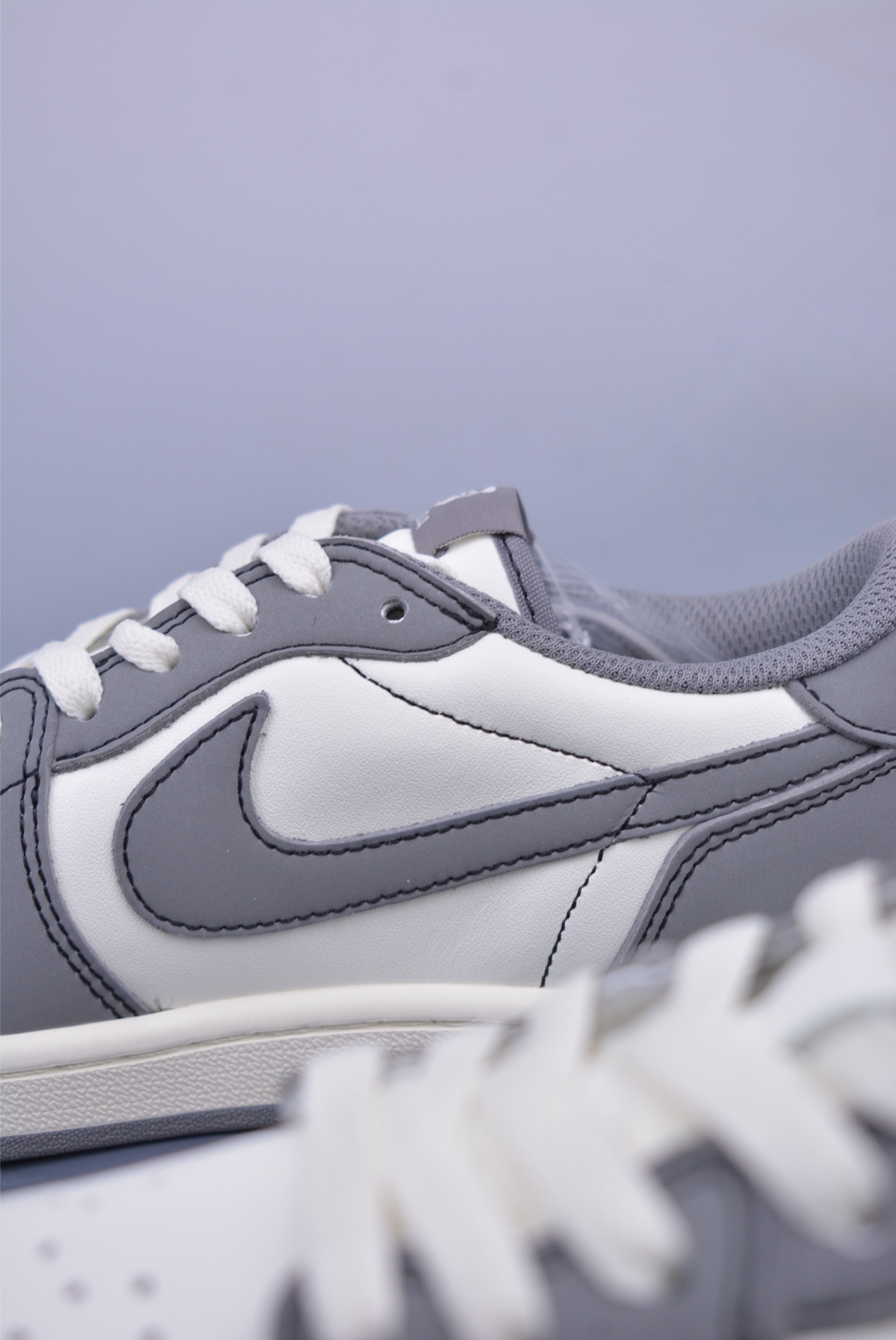 260  Fragment x Travis Scott x 暴力熊 Air Jordan 1 Low 三方联名倒钩  XD1568-106