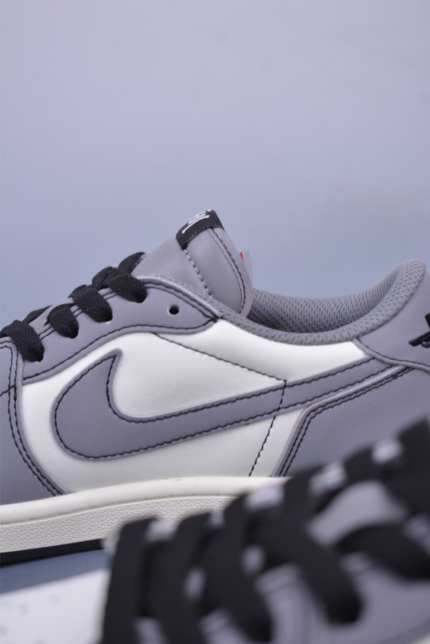 260  Fragment x Travis Scott x 斯图西 Air Jordan 1 Low 三方联名倒钩 XD1568-109