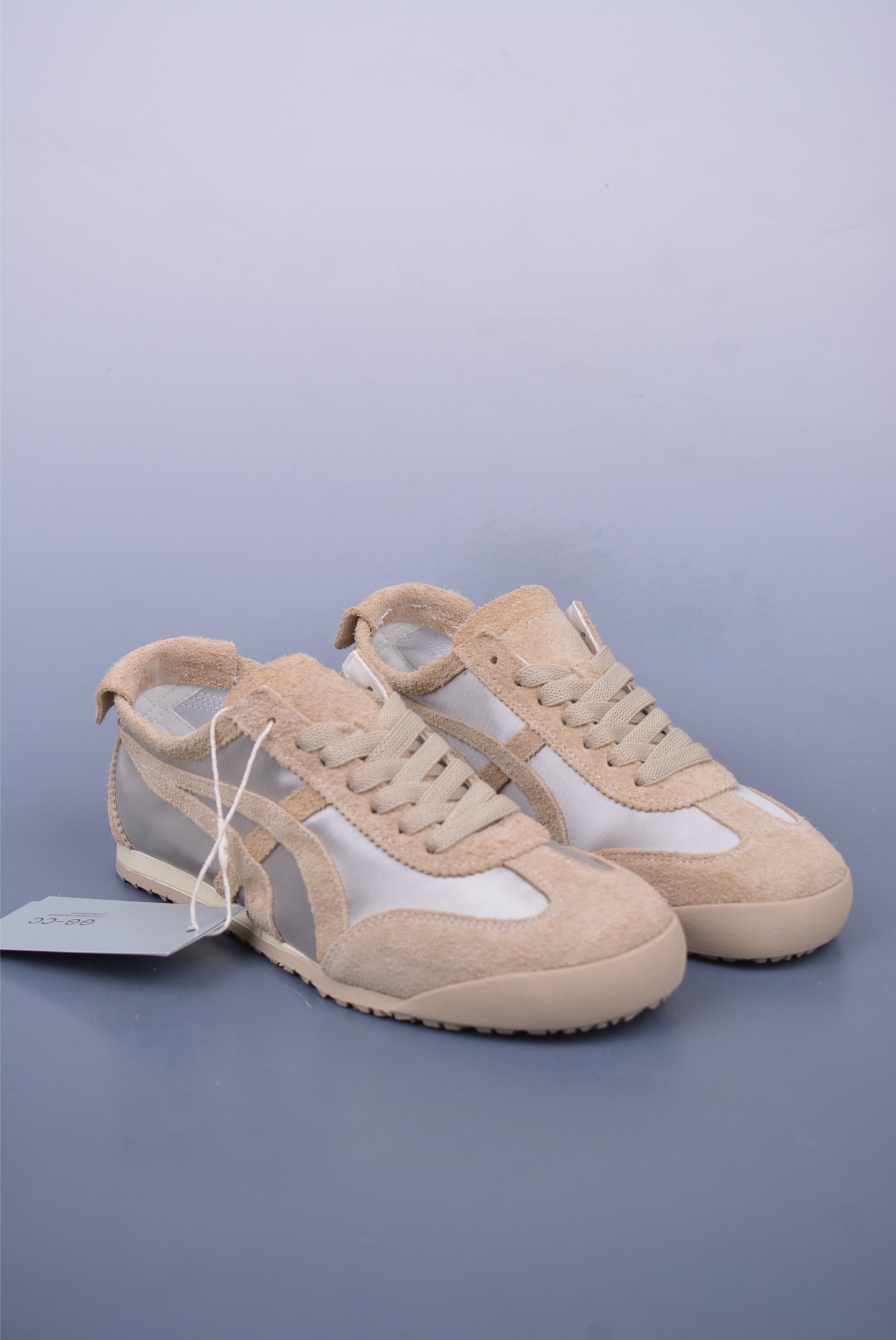220  GG-CC Chunky Low  厚底增高运动老爹鞋   60191622