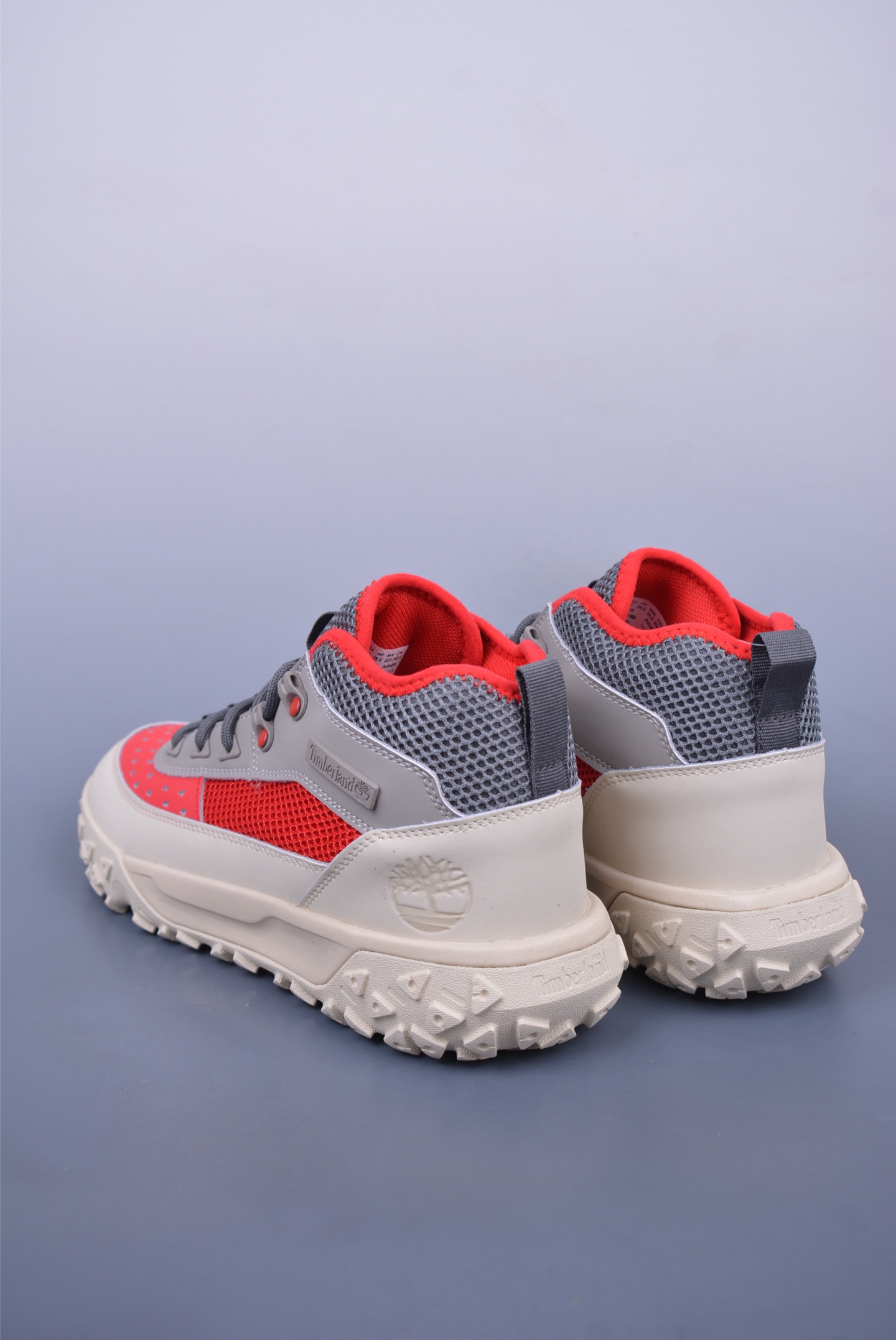260  Timberland添柏岚/天伯伦  户外中帮休闲马丁靴系列   TB0A6CW1E03