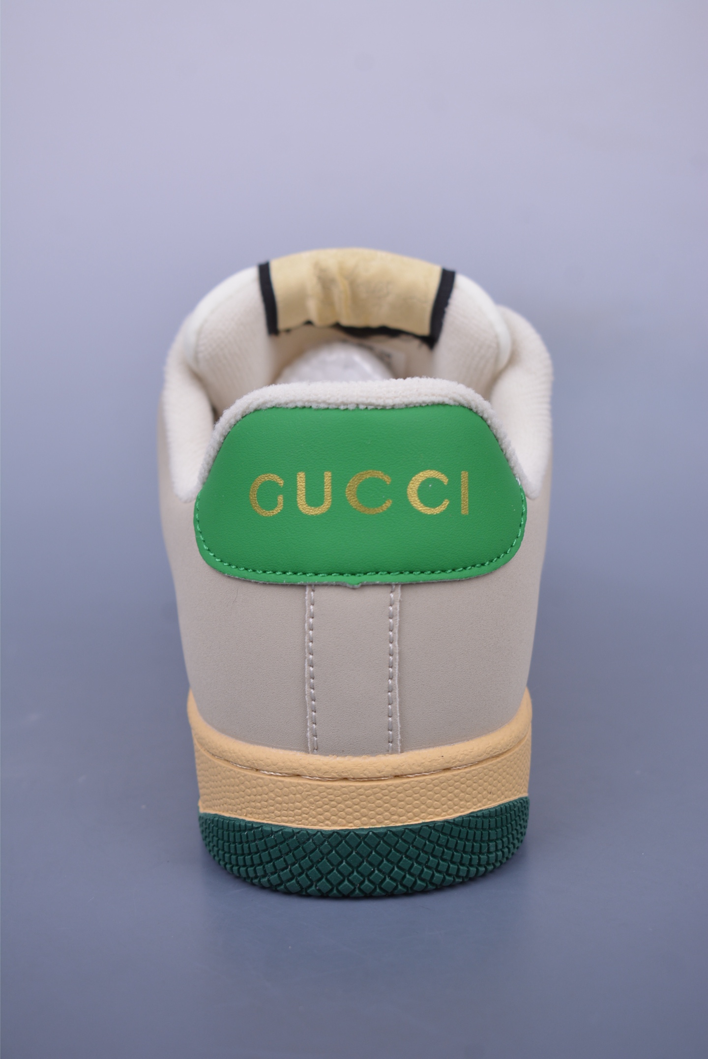 240 GUCCI 古驰今年最新款男鞋 889988