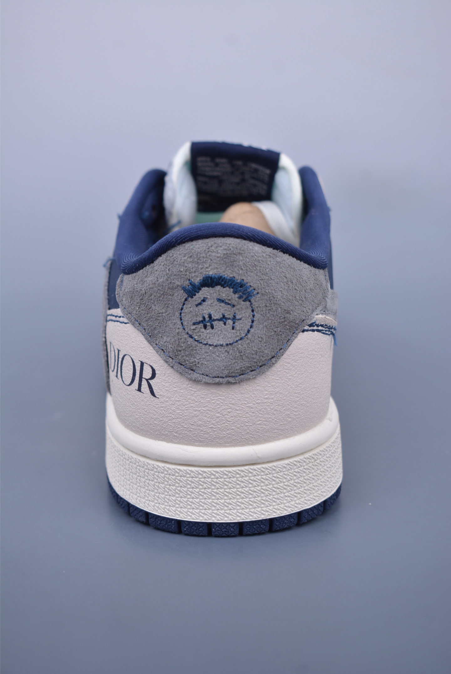 280  Fragment x Travis Scott x Dior Air Jordan 1 Low 三方联名倒钩  XS2024-012