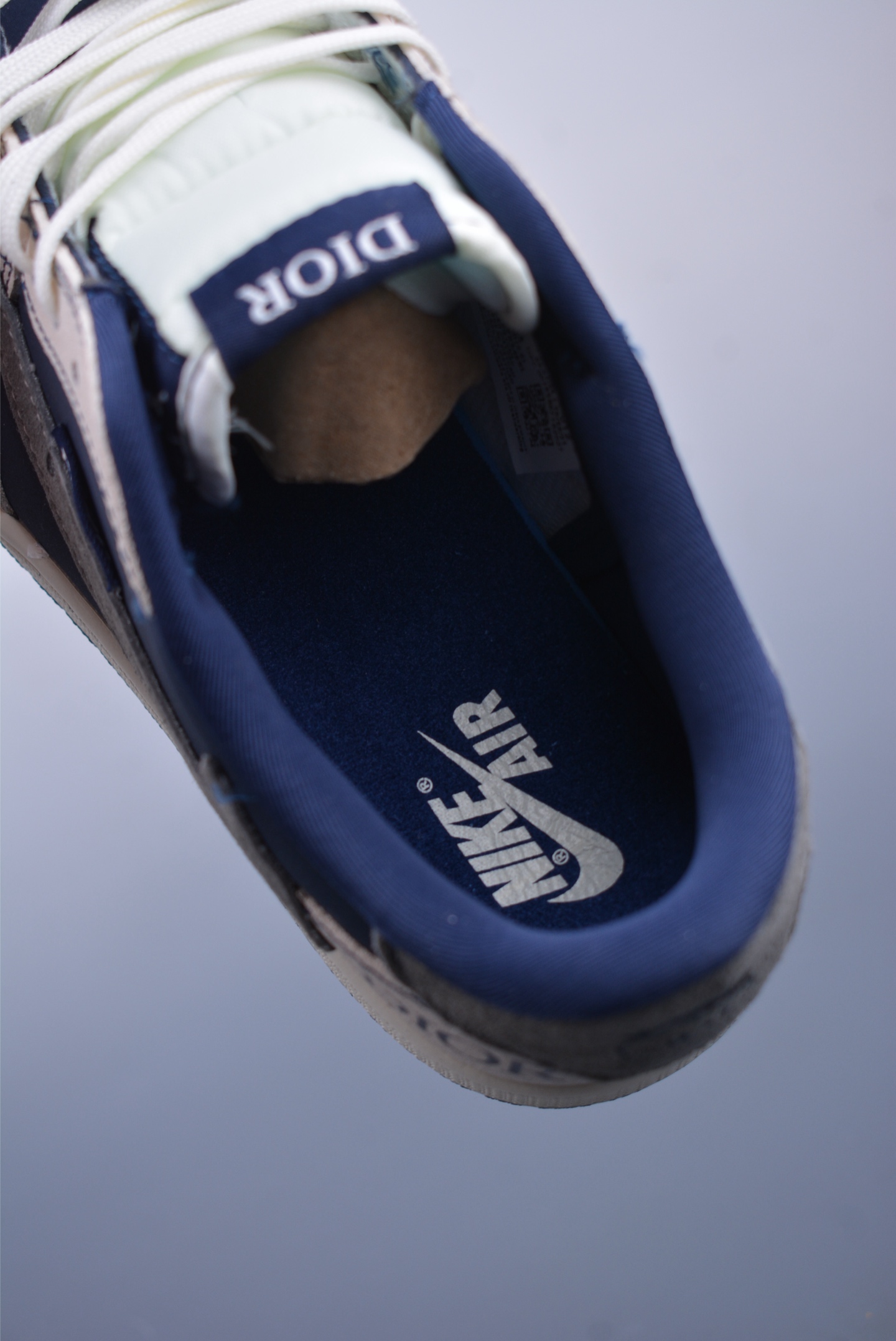 280  Fragment x Travis Scott x Dior Air Jordan 1 Low 三方联名倒钩  XS2024-012