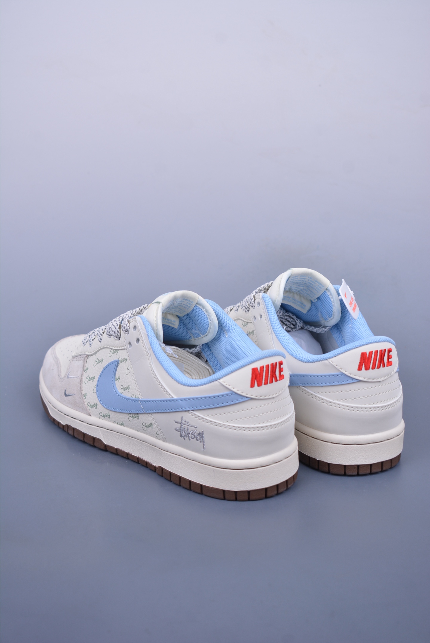 280  Nike SB Dunk Low 斯图西联名  ZH2598-248