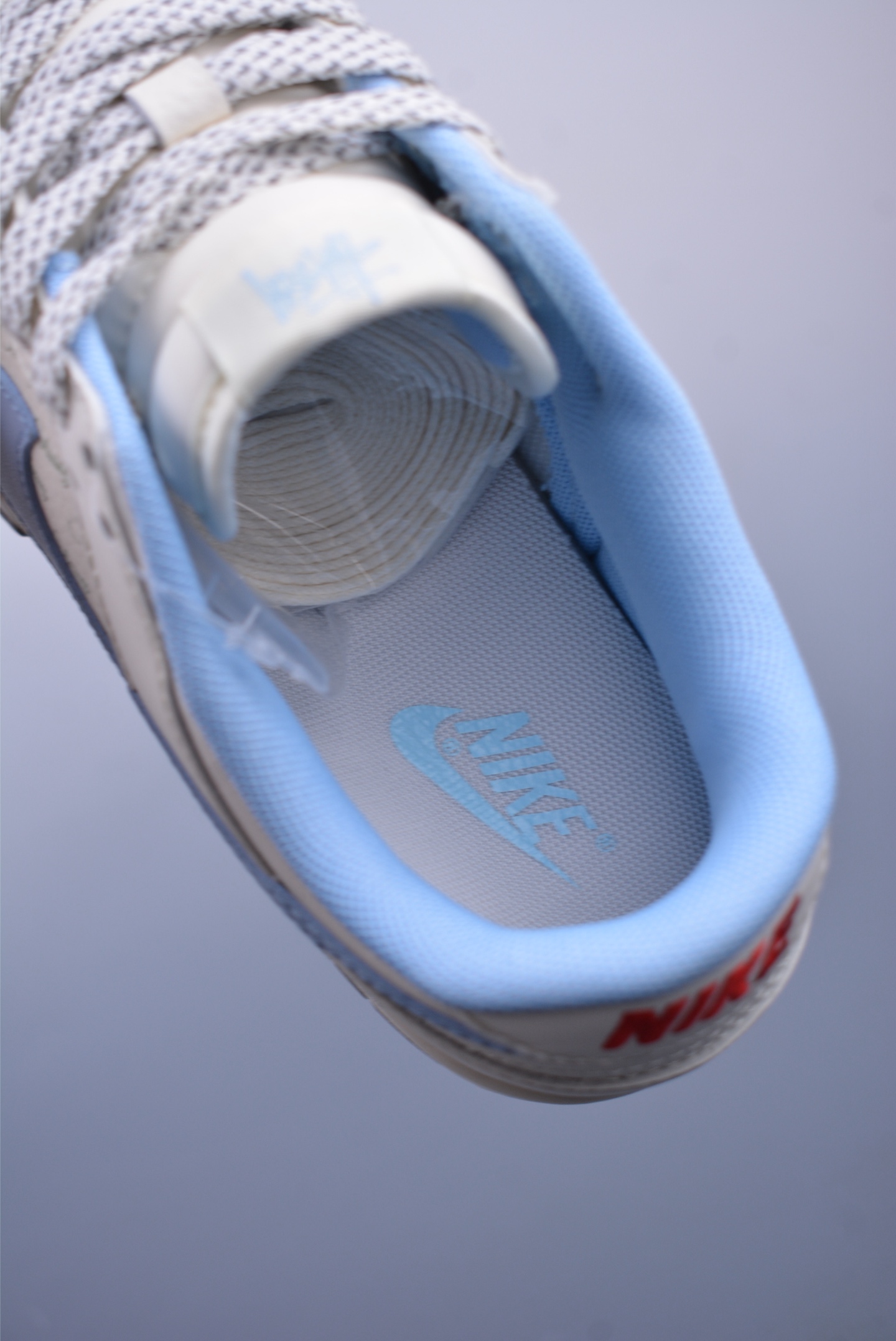 280  Nike SB Dunk Low 斯图西联名  ZH2598-248
