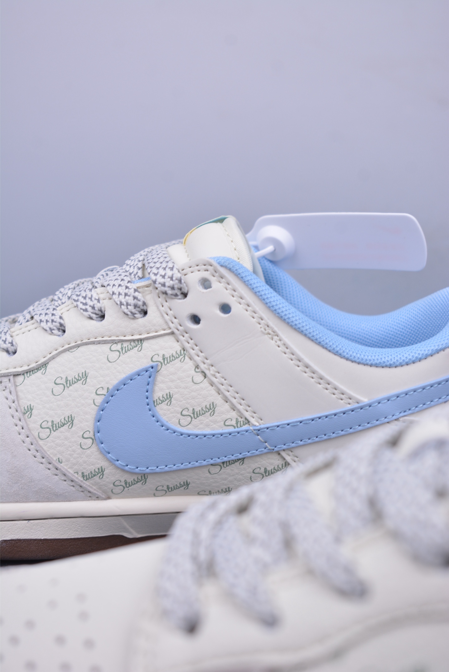 280  Nike SB Dunk Low 斯图西联名  ZH2598-248