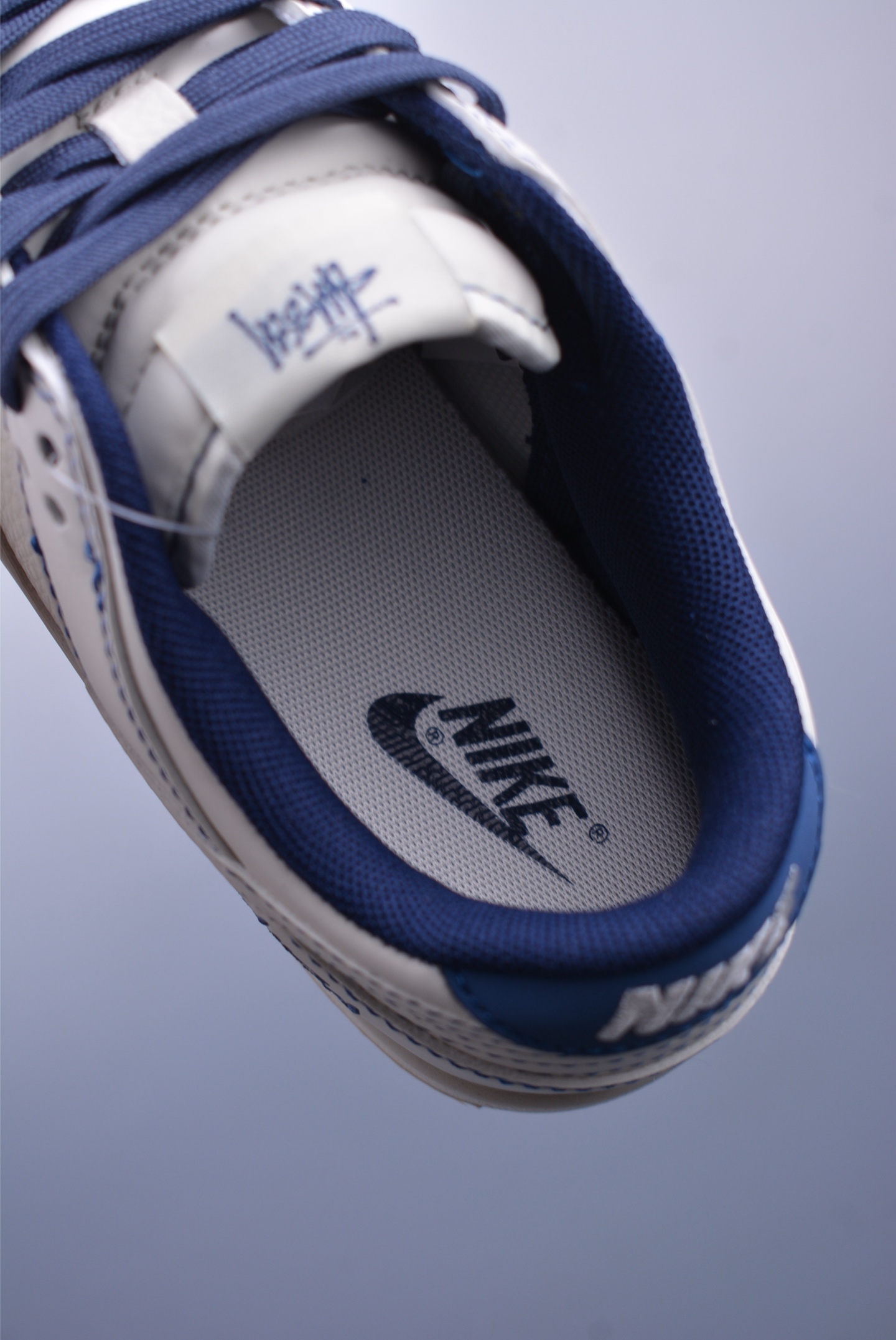 280  Nike SB Dunk Low 斯图西联名   JJ2508-559