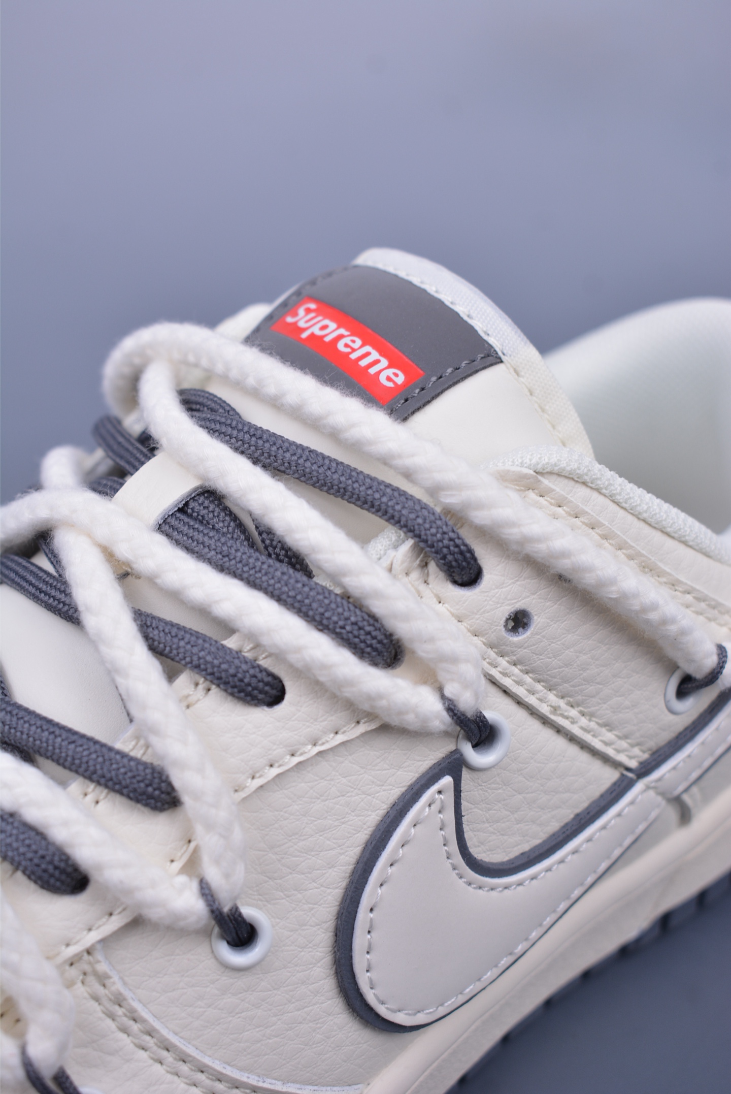 300  Nike SB Dunk Low Supreme联名 解构抽绳鞋带  YX5066-258