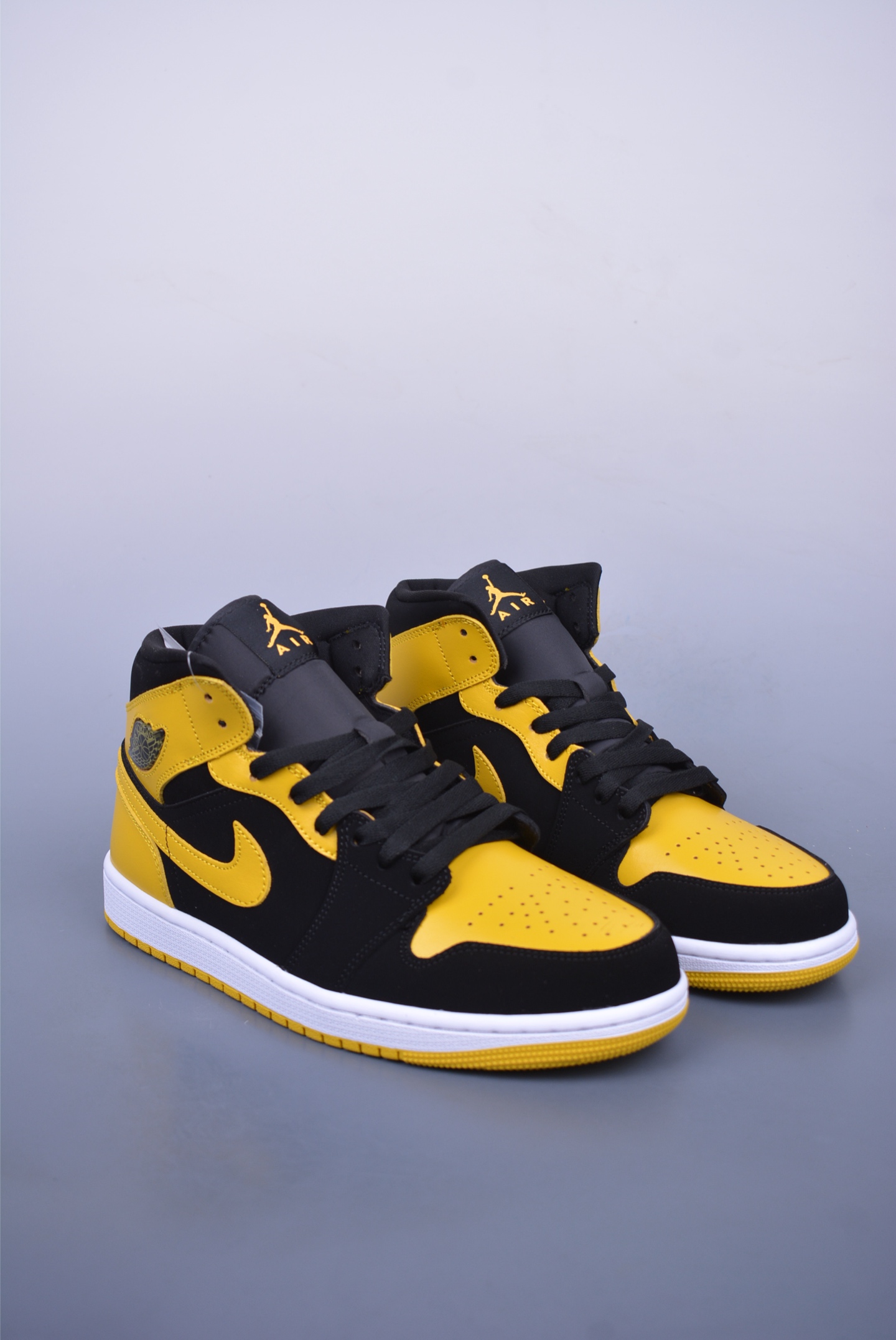 240  Air Jordan 1 Mid 黑黄 HJ6654-071