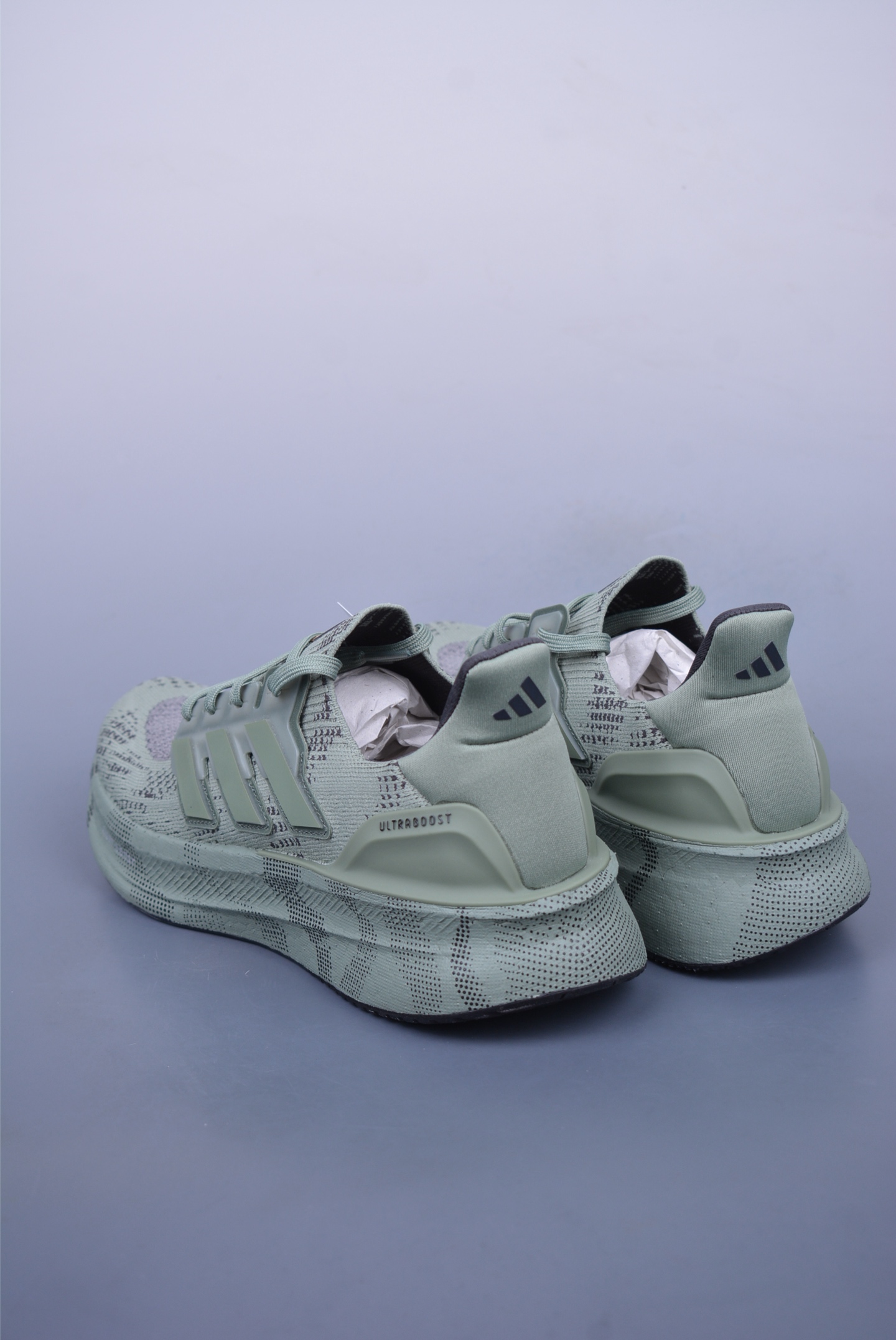210 Adidas ULTRA BOOST 5代 缓震运动休闲轻便透气跑步鞋 JI1525