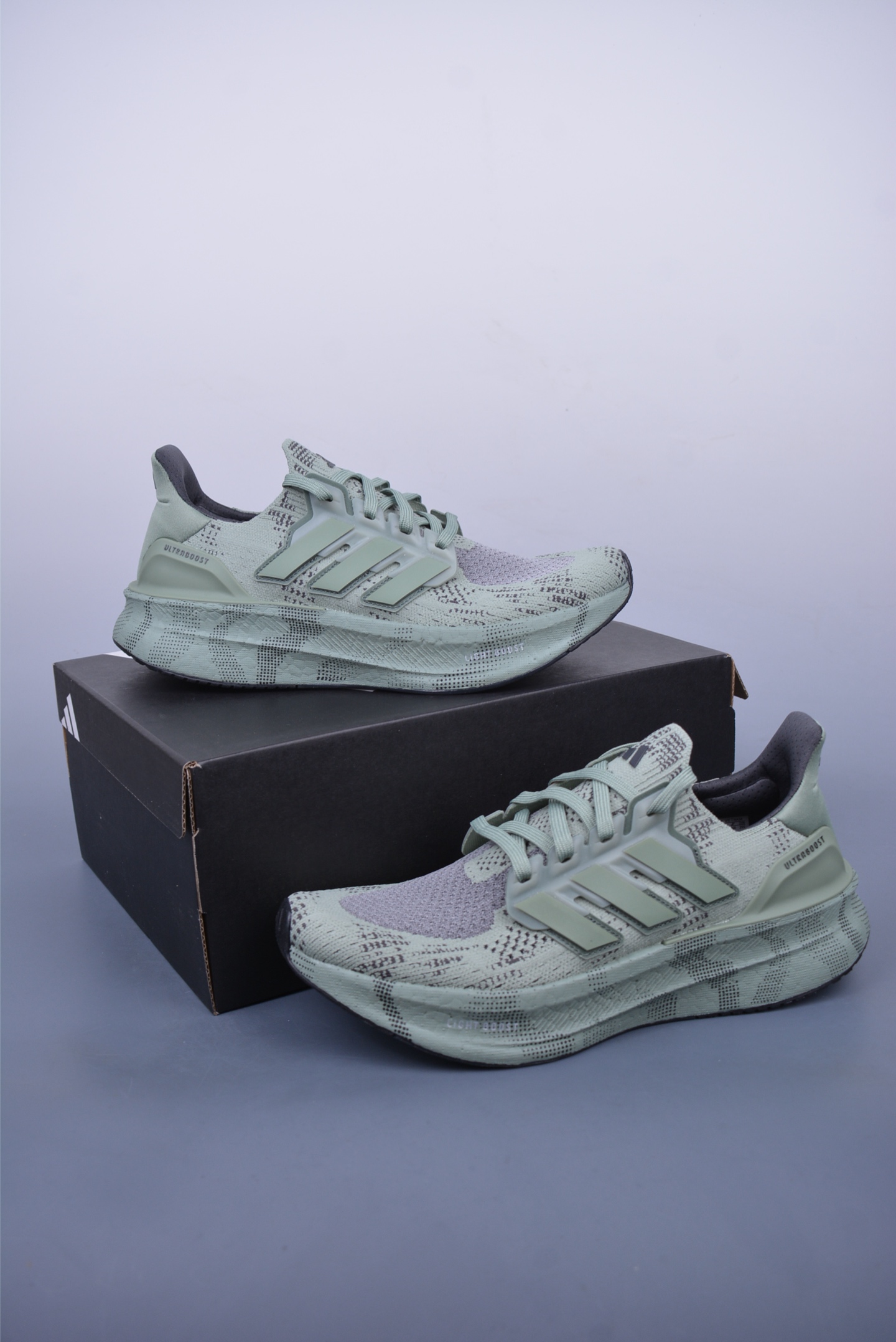 210 Adidas ULTRA BOOST 5代 缓震运动休闲轻便透气跑步鞋 JI1525
