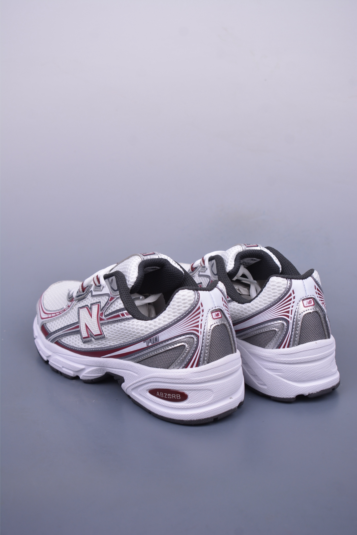 New Balance 740系列 复古老爹风休闲运动慢跑鞋 U740RD2