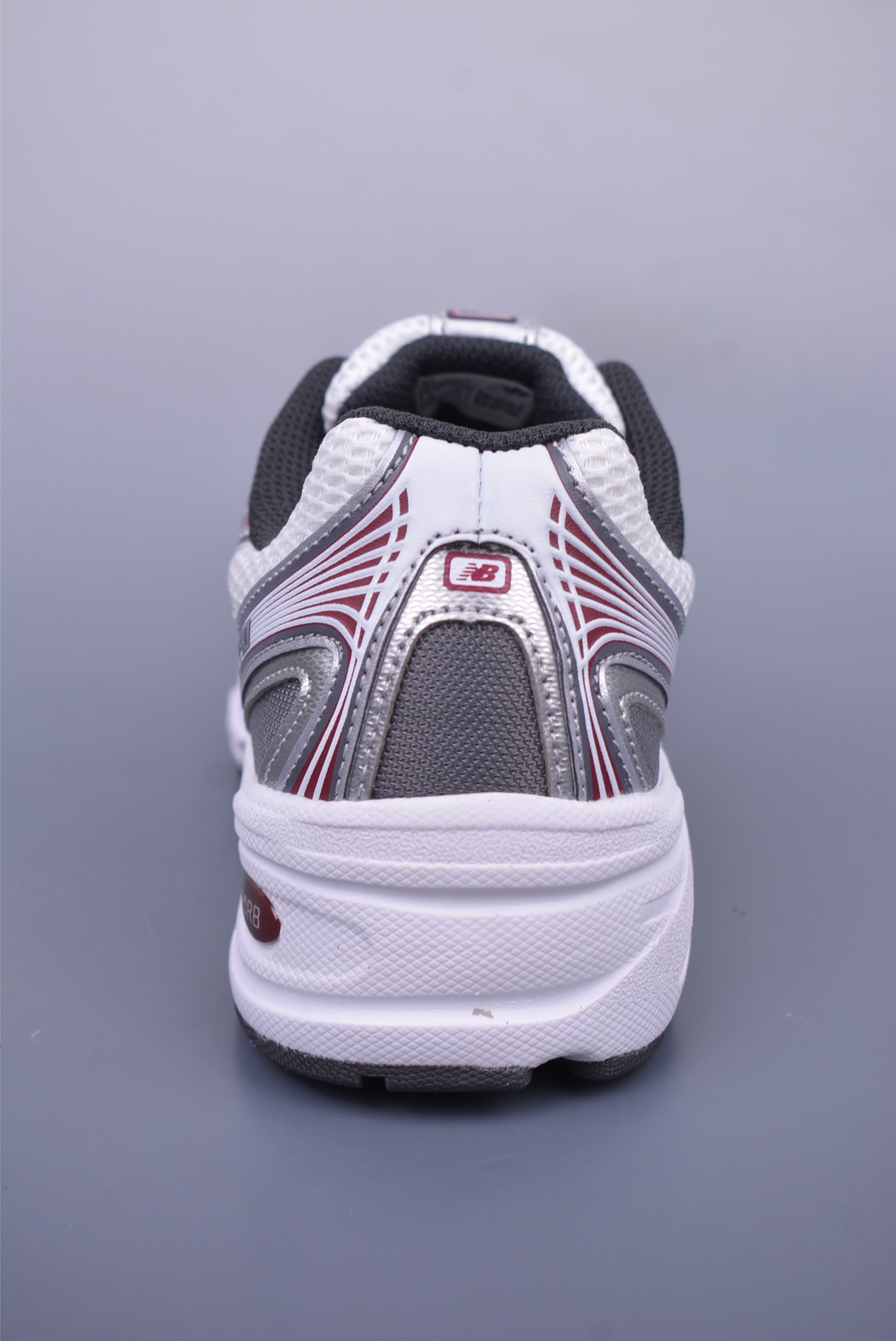 New Balance 740系列 复古老爹风休闲运动慢跑鞋 U740RD2