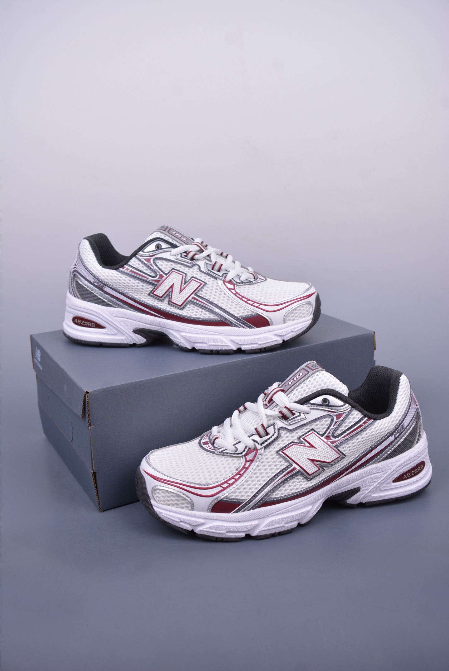 New Balance 740系列 复古老爹风休闲运动慢跑鞋 U740RD2